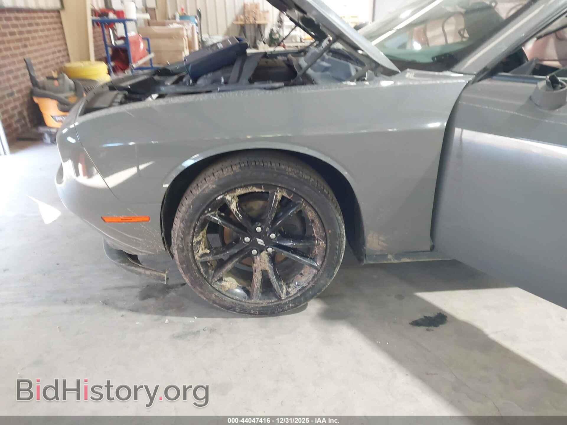 2018 DODGE CHALLENGER - VIN: 2C3CDZAG1JH332631 - Фото 6