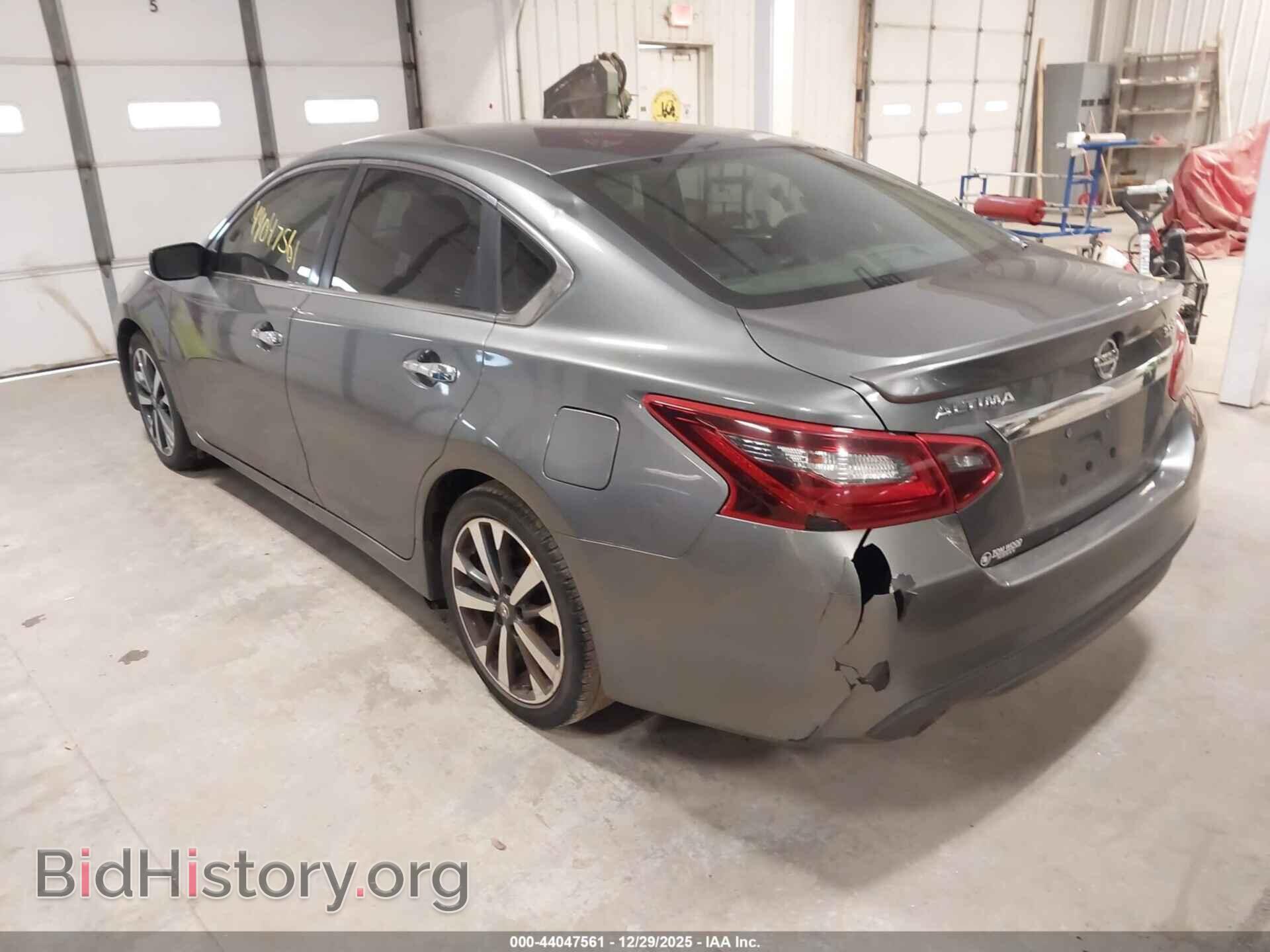 2017 NISSAN ALTIMA - VIN: 1N4BL3APXHC193612 - Фото 3