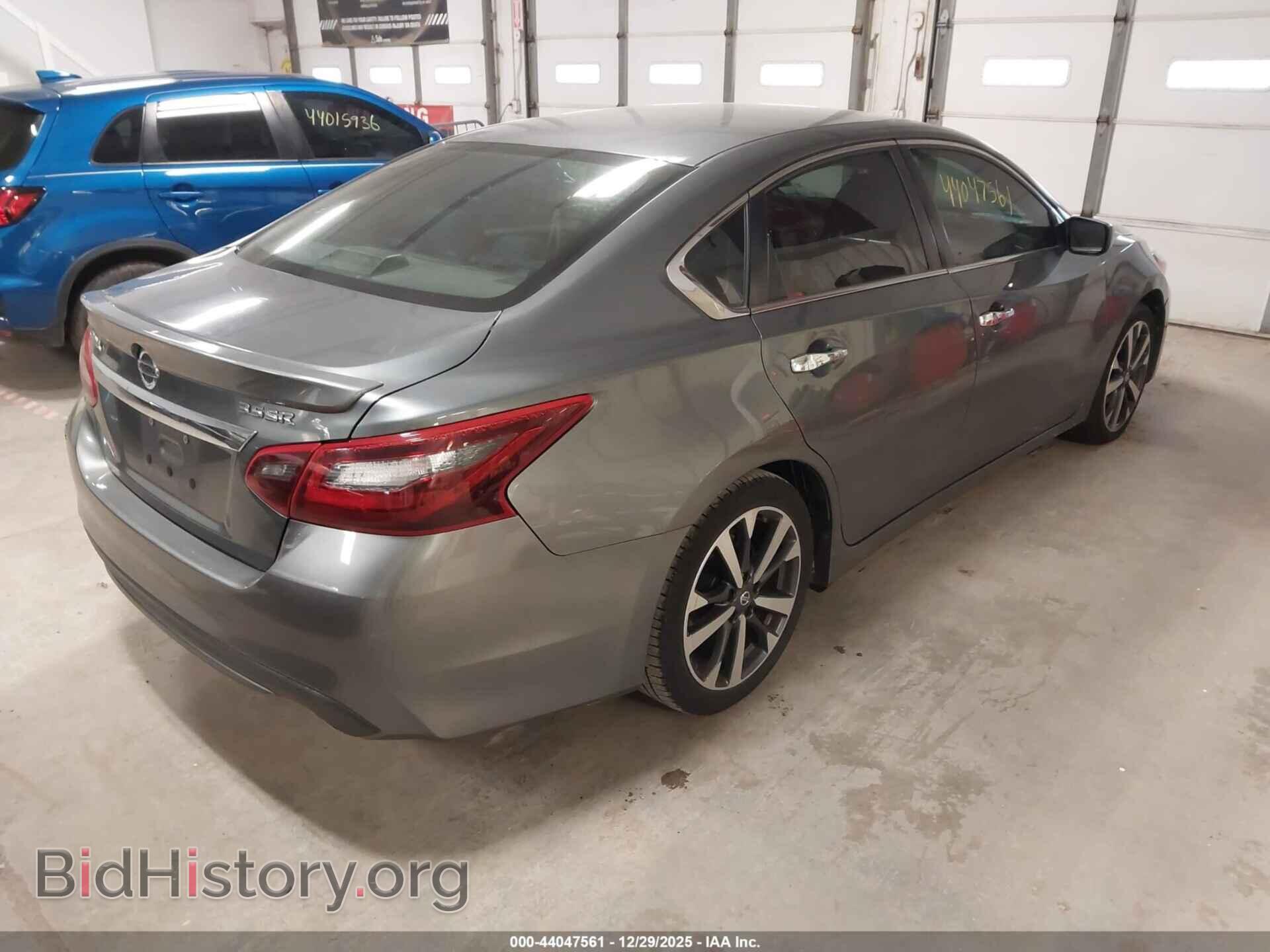 2017 NISSAN ALTIMA - VIN: 1N4BL3APXHC193612 - Фото 4