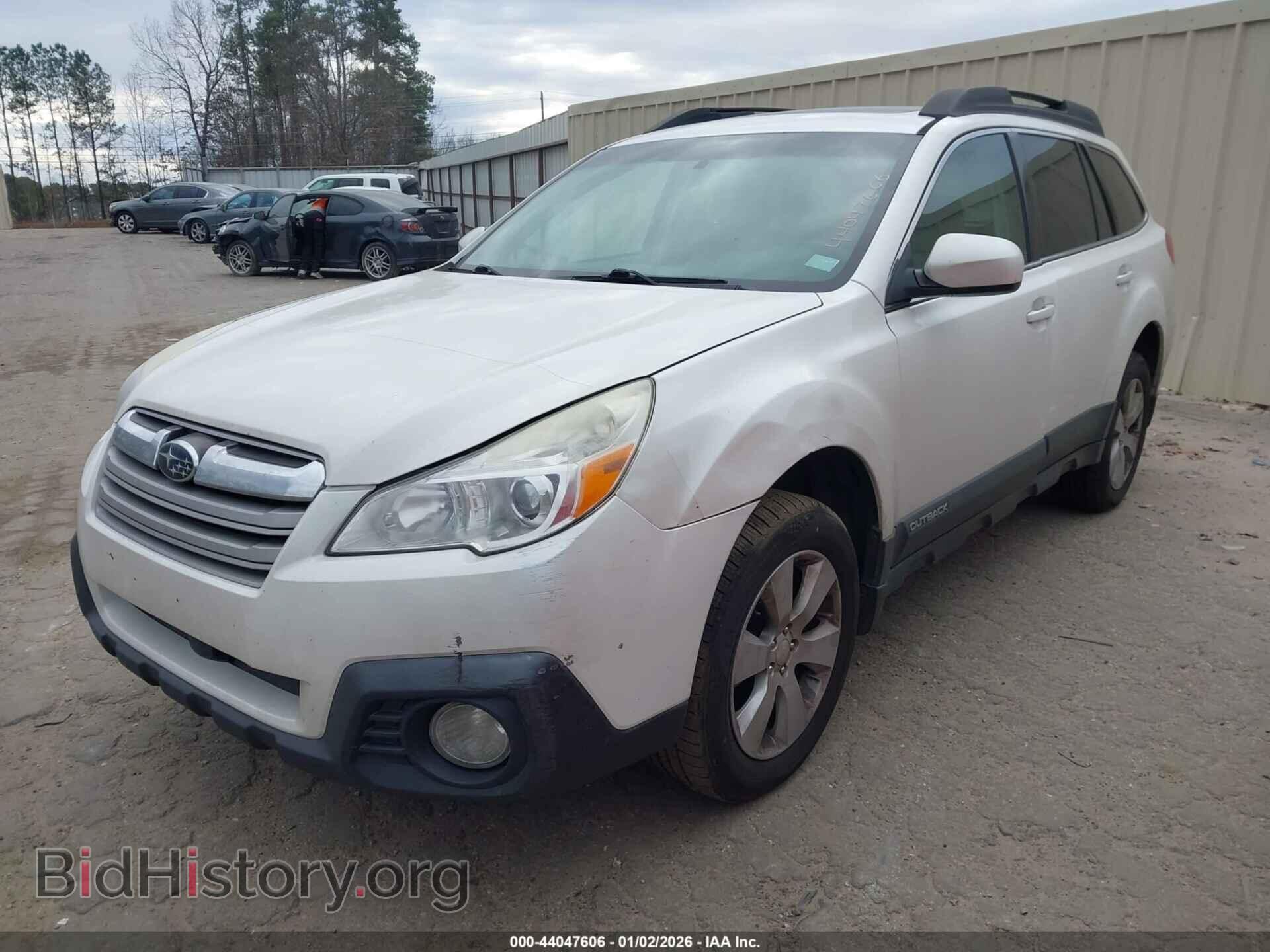 2014 SUBARU OUTBACK - VIN: 4S4BRBDC8E3272666 - Фото 2