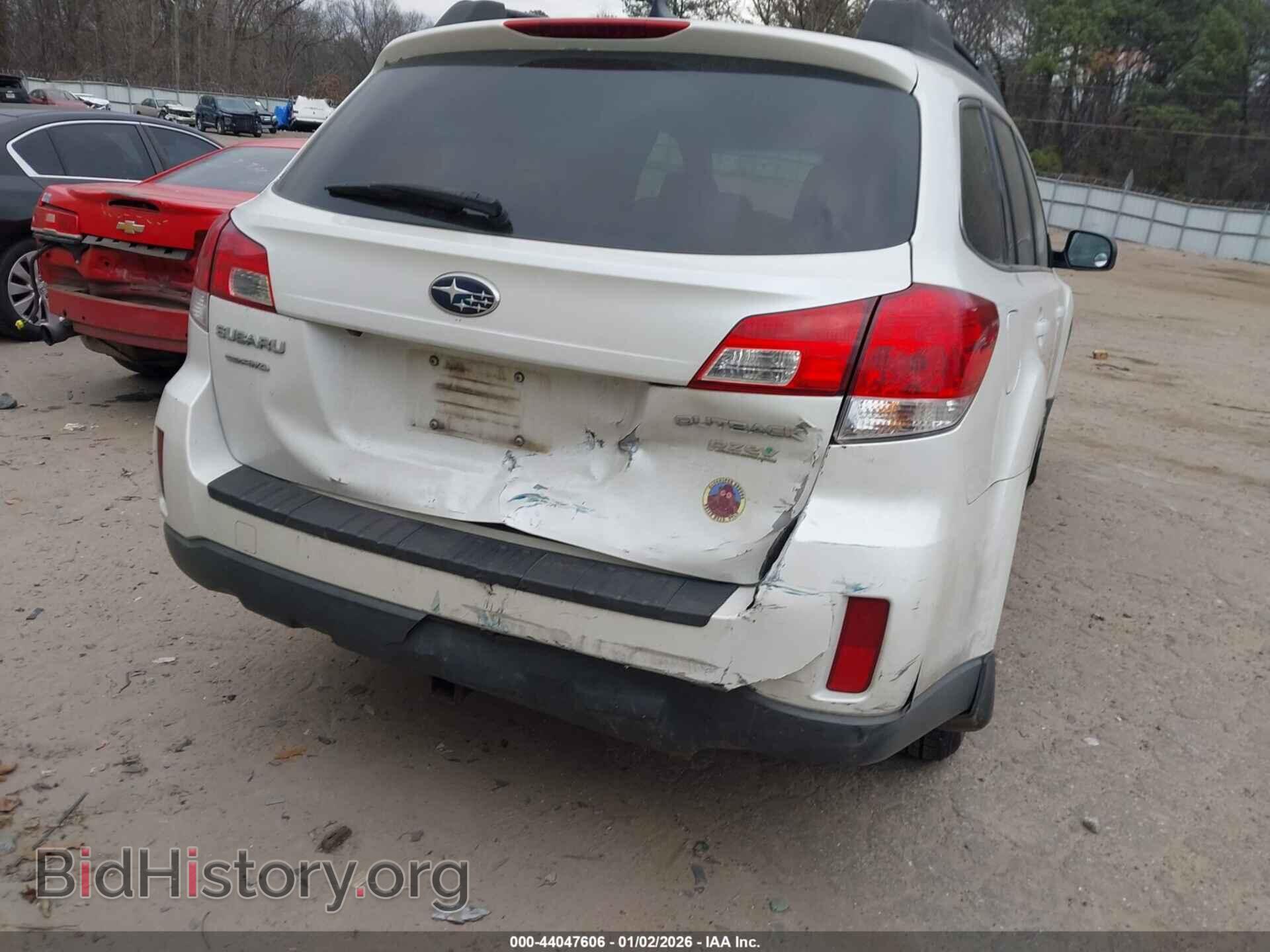 2014 SUBARU OUTBACK - VIN: 4S4BRBDC8E3272666 - Фото 4
