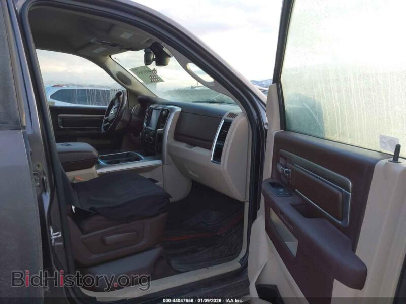 2017 RAM 1500 (VIN 1C6RR7GG9HS661669) — photo 5 of 20