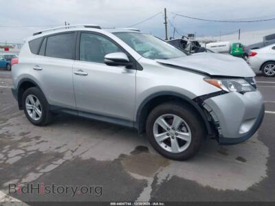 2014 Toyota RAV4 XLE, серебристый — VIN 2T3WFREV3EW125336, IAAI