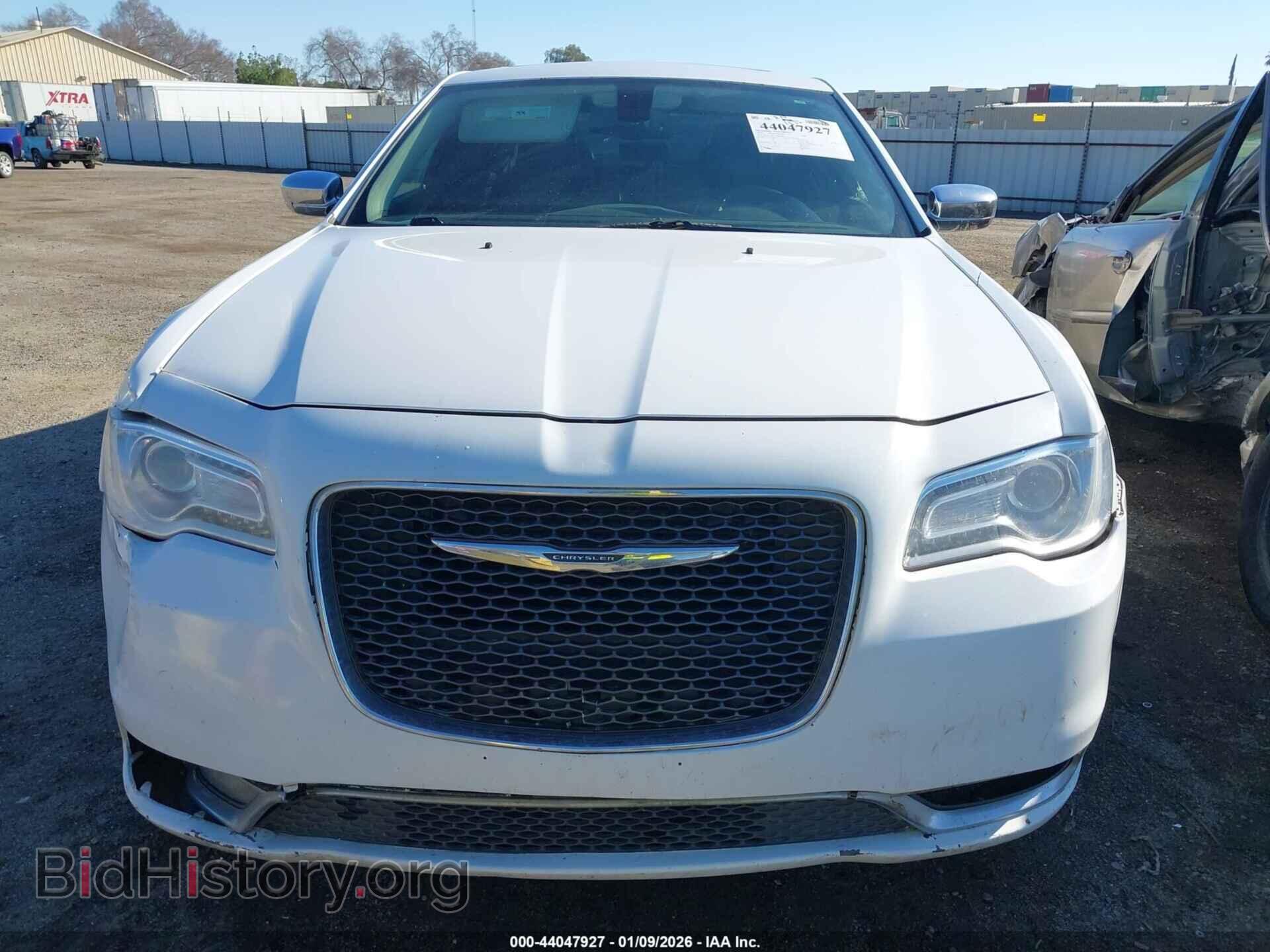 2016 CHRYSLER 300C - VIN: 2C3CCAEG5GH320490 - Фото 13