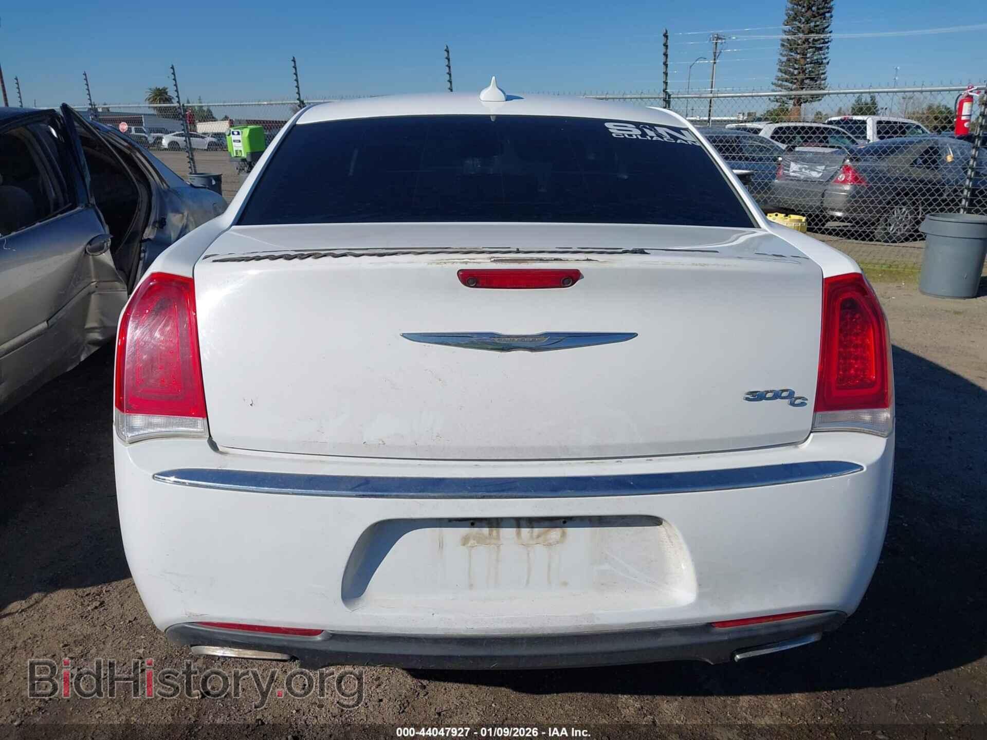2016 CHRYSLER 300C - VIN: 2C3CCAEG5GH320490 - Фото 17