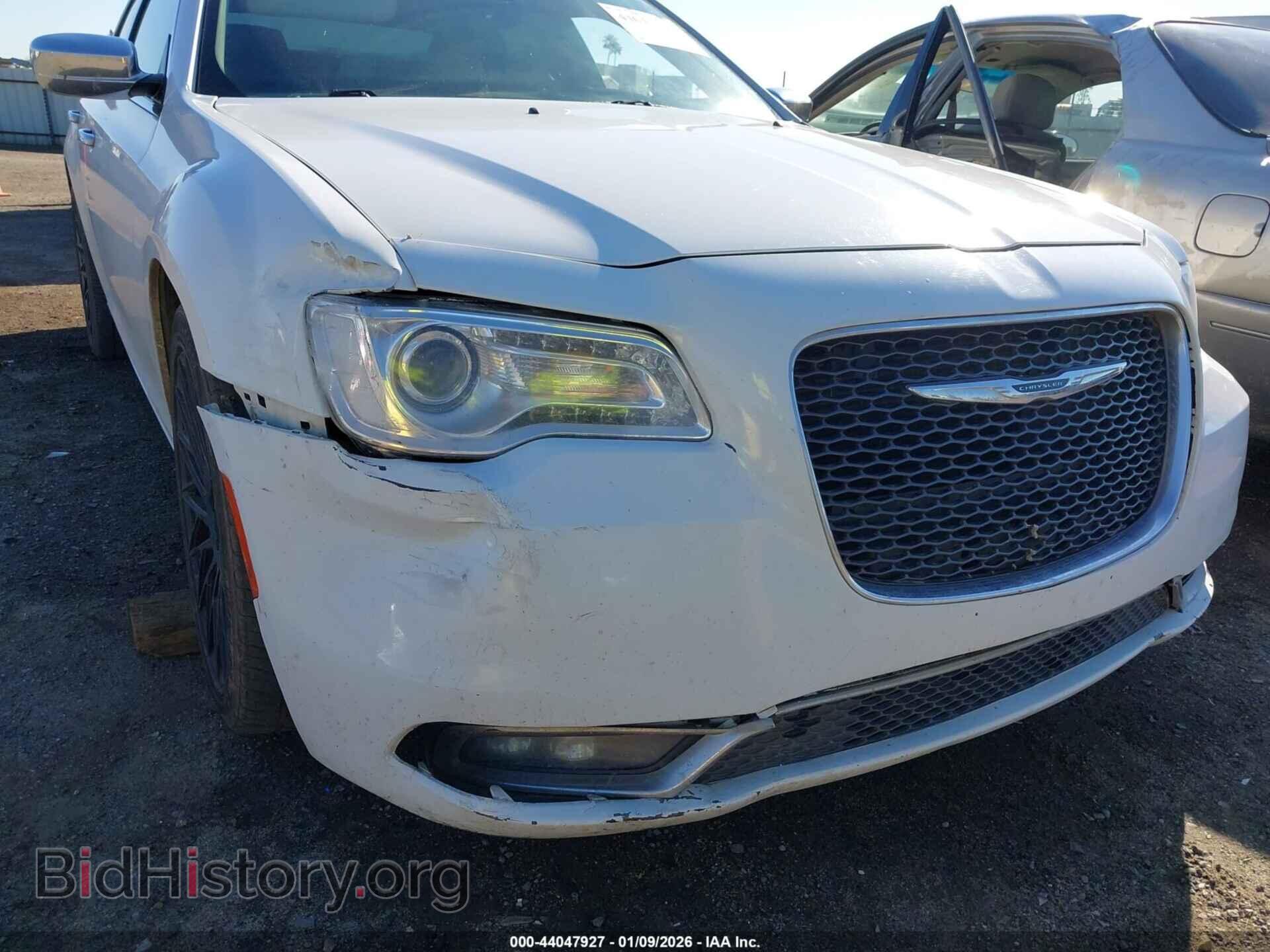 2016 CHRYSLER 300C - VIN: 2C3CCAEG5GH320490 - Фото 6