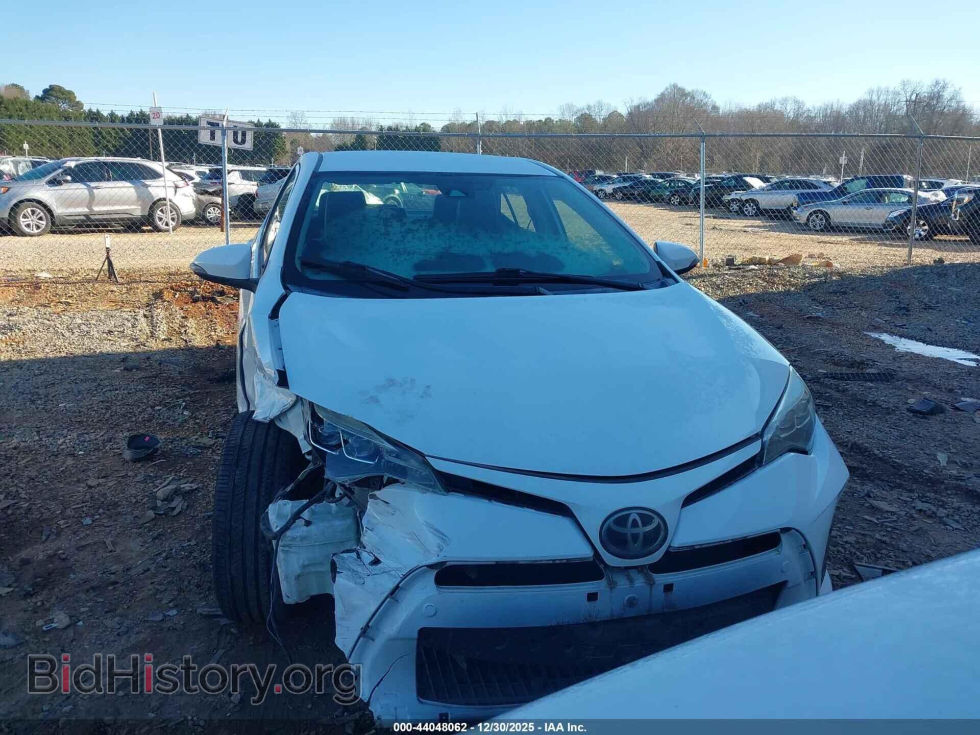 2018 TOYOTA COROLLA - VIN: 5YFBURHE5JP854250 - Фото 11