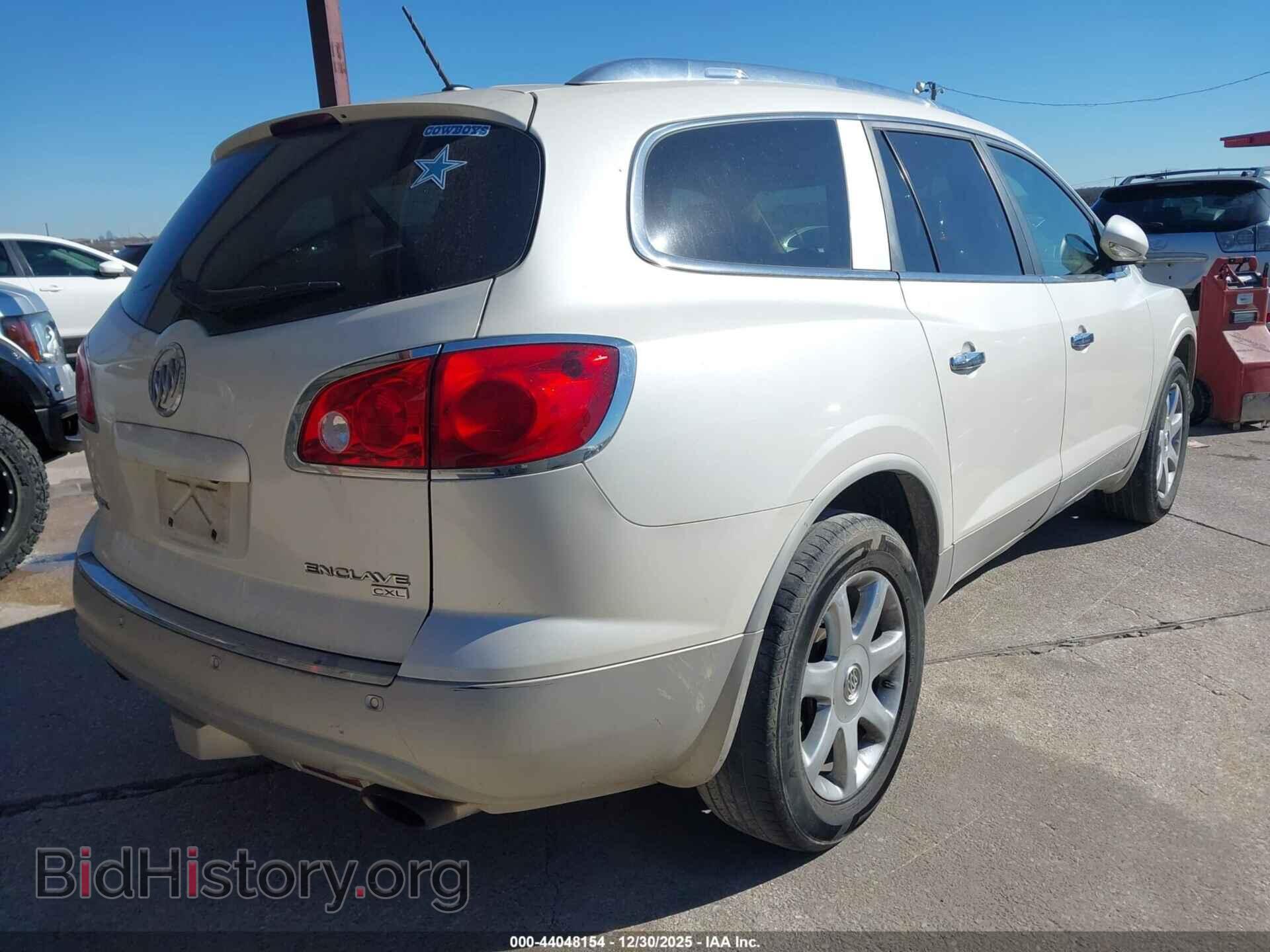 2010 BUICK ENCLAVE - VIN: 5GALRBED1AJ261533 - Фото 4