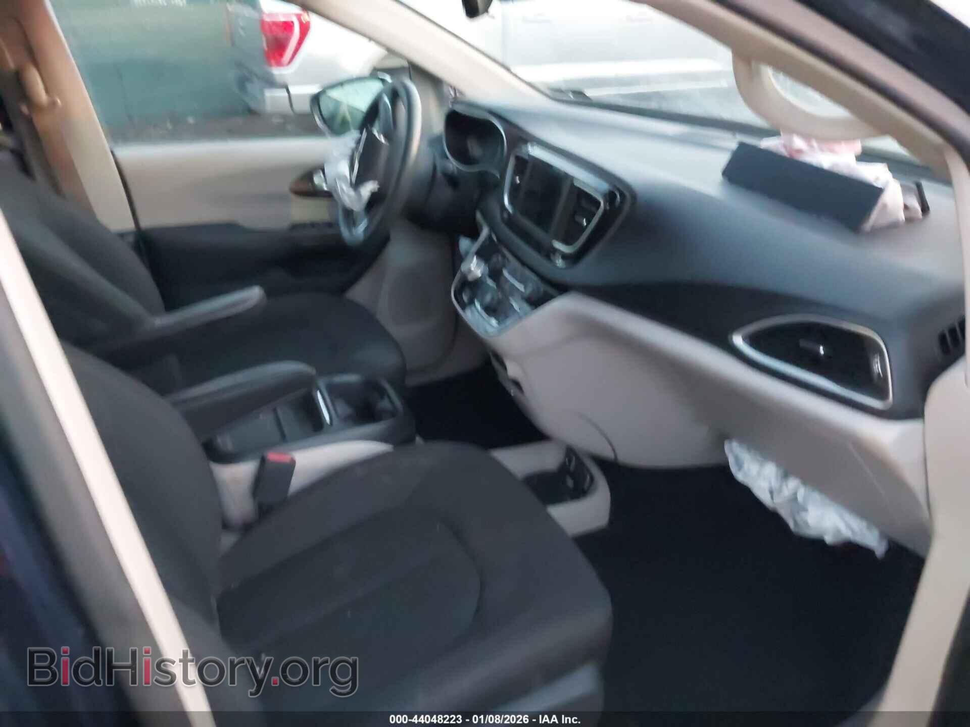 2018 CHRYSLER PACIFICA - VIN: 2C4RC1FG1JR104013 - Photo 5