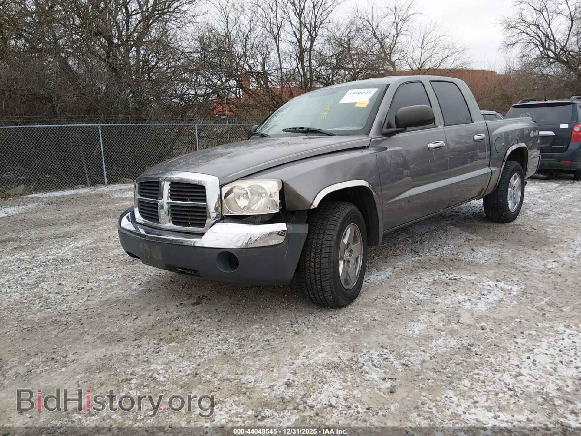 2005 DODGE DAKOTA - VIN: 1D7HW48N85S167457 - Фото 2