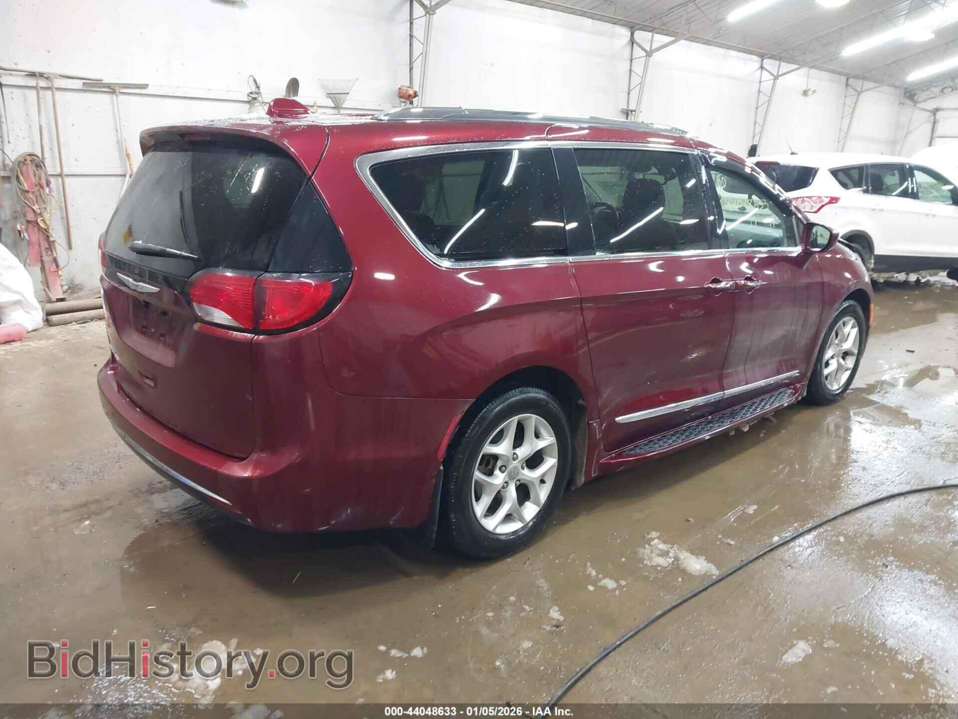 2017 CHRYSLER PACIFICA - VIN: 2C4RC1EG4HR743935 - Фото 4