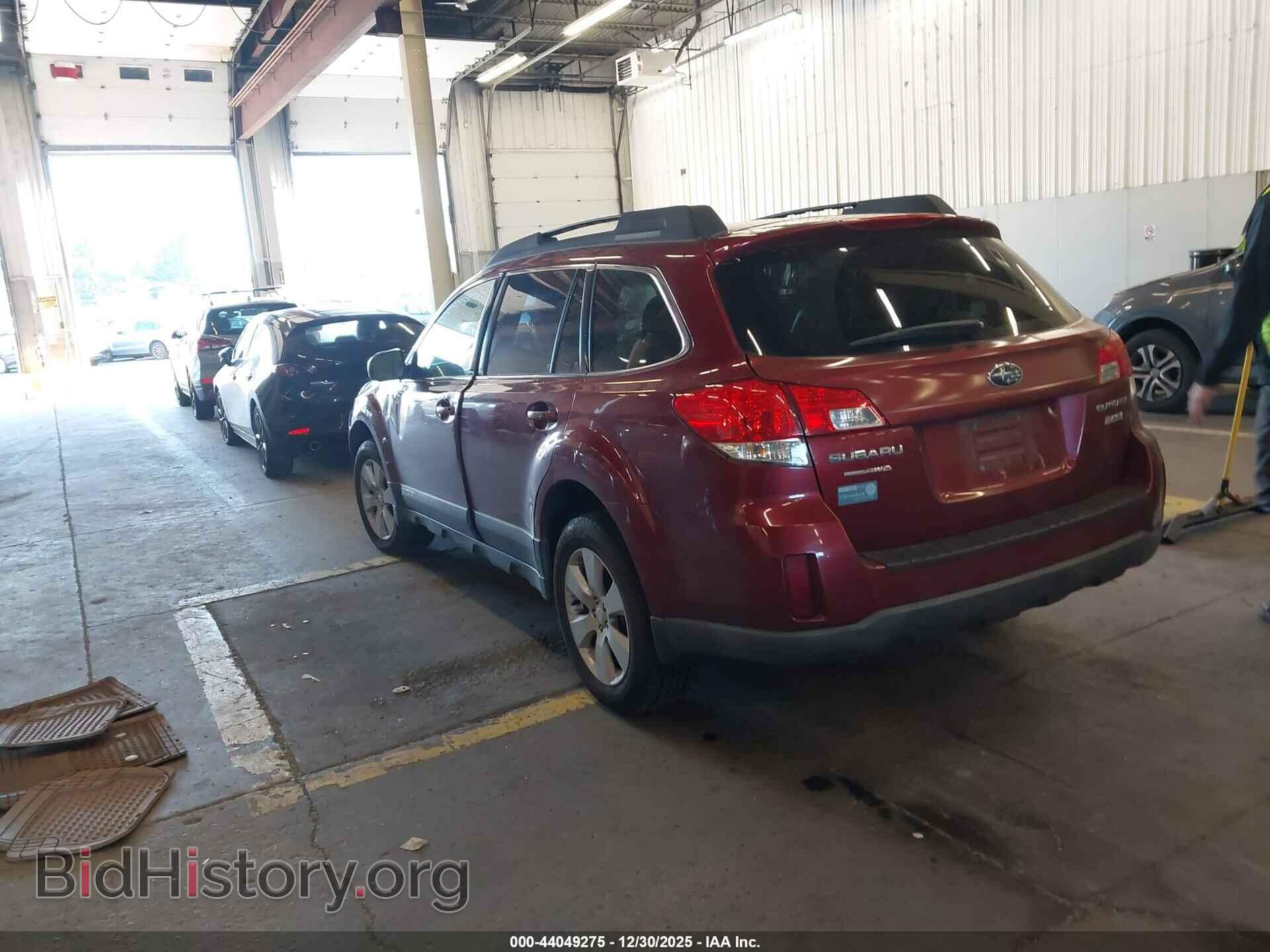 2011 SUBARU OUTBACK - VIN: 4S4BRBCC2B3359945 - Фото 3