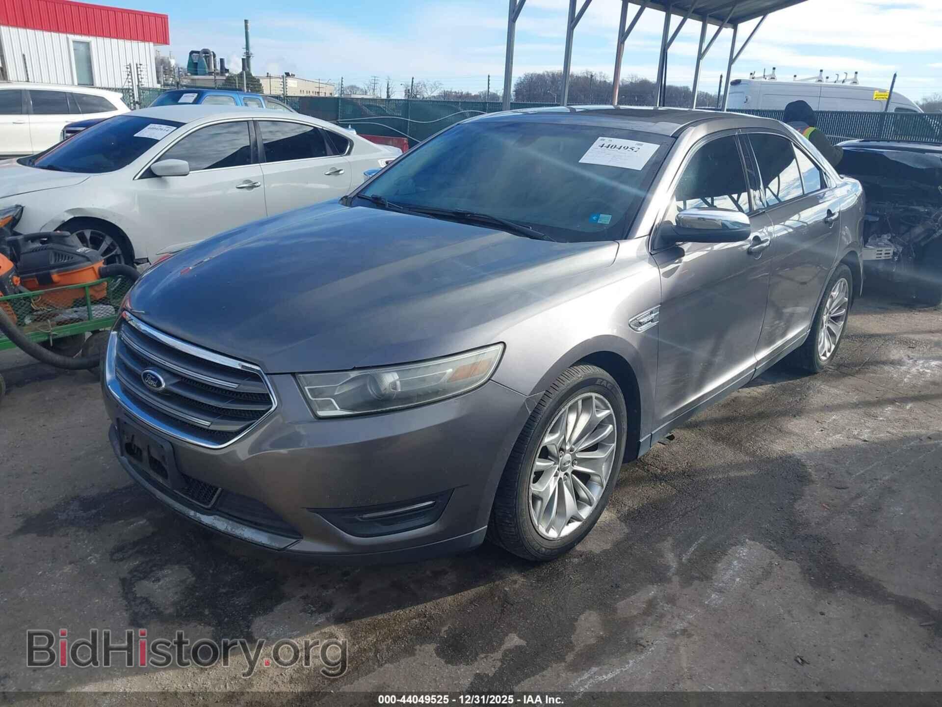 2013 FORD TAURUS - VIN: 1FAHP2F85DG218333 - Фото 2