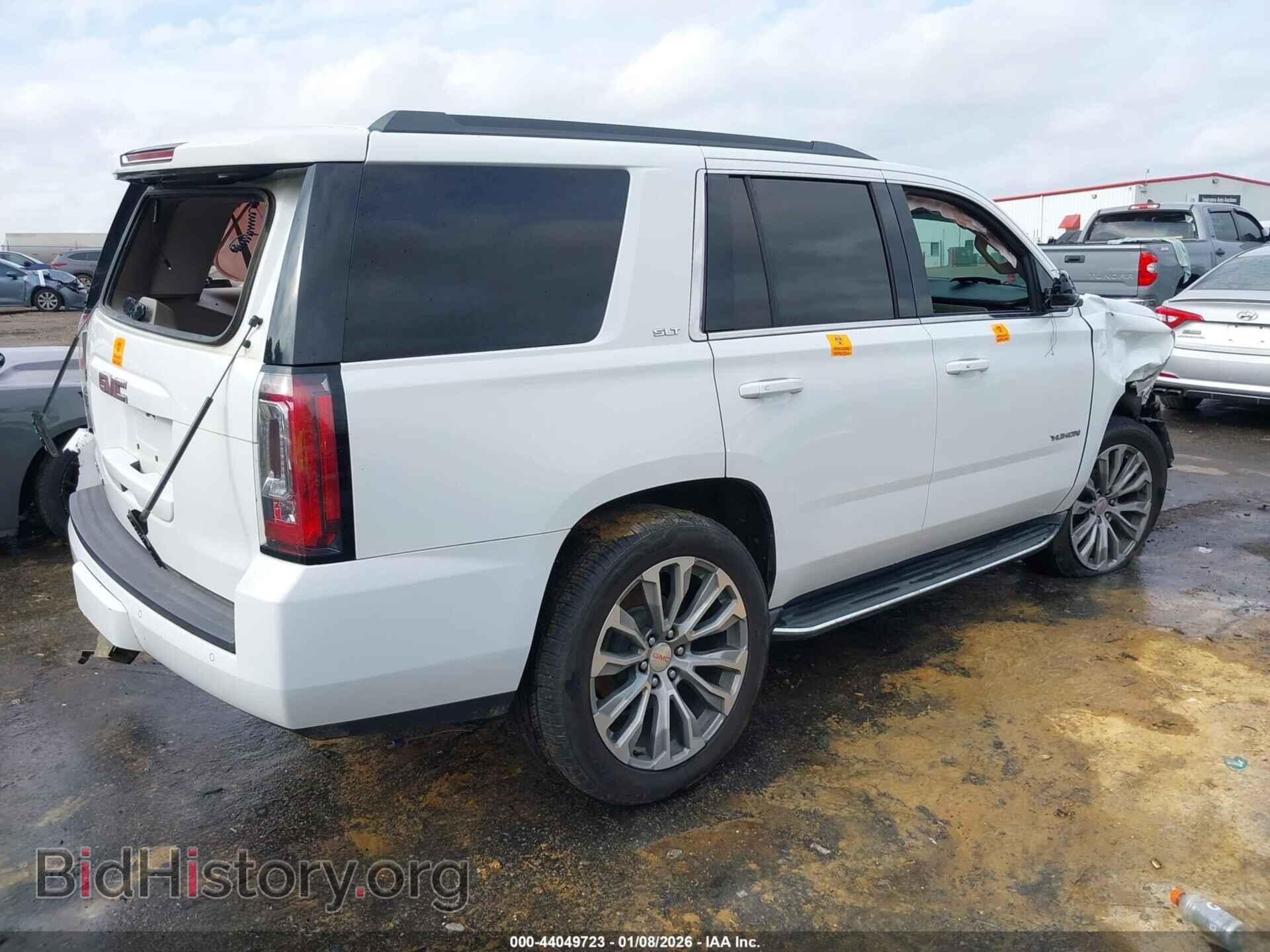 2016 GMC YUKON - VIN: 1GKS1BKC2GR483378 - Photo 4
