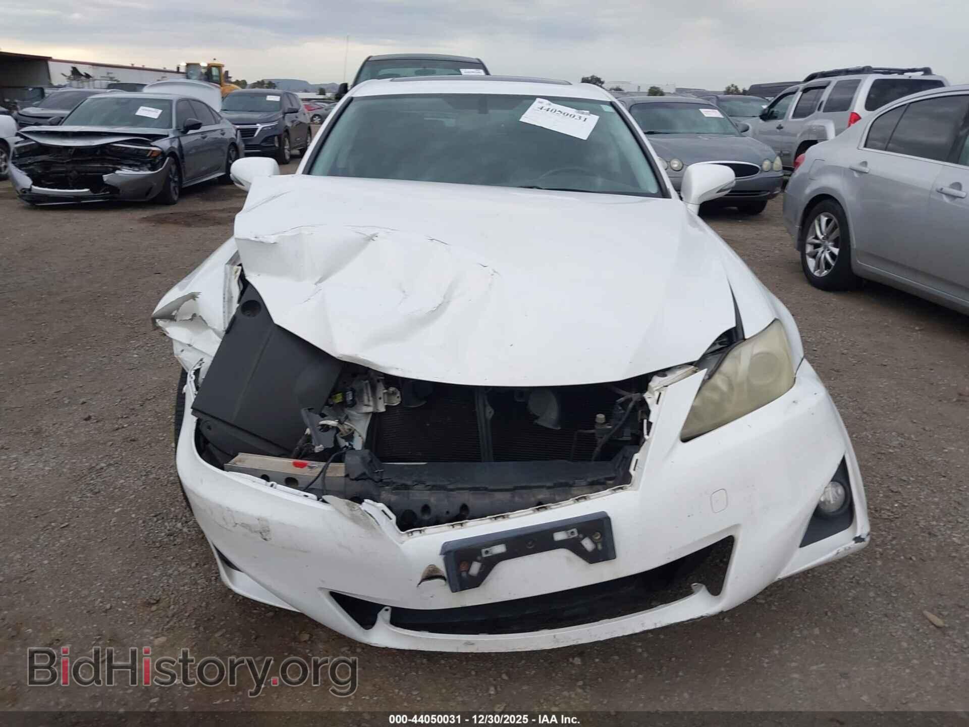 2011 LEXUS IS 250 - VIN: JTHBF5C25B5136078 - Photo 6