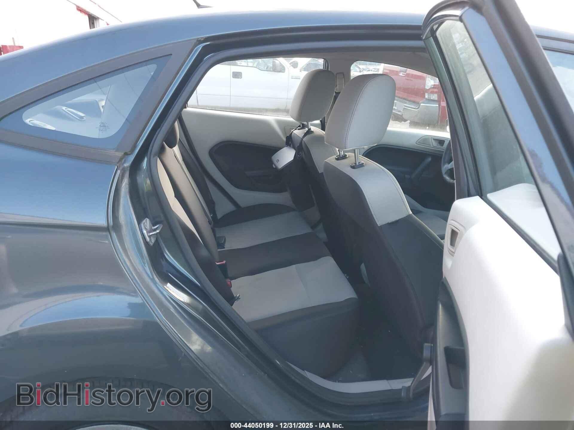 2011 FORD FIESTA - VIN: 3FADP4AJ4BM157127 - Фото 8