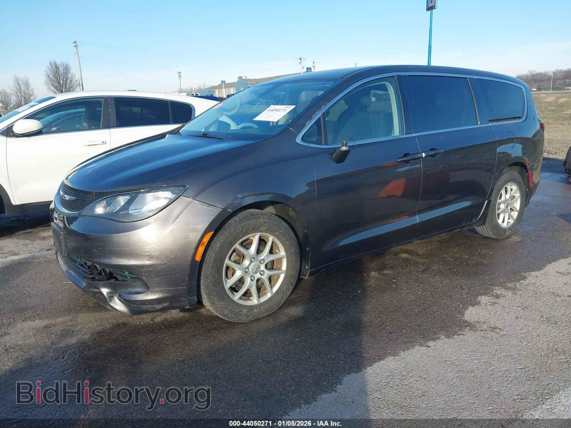 2017 CHRYSLER PACIFICA - VIN: 2C4RC1DG2HR517197 - Фото 2