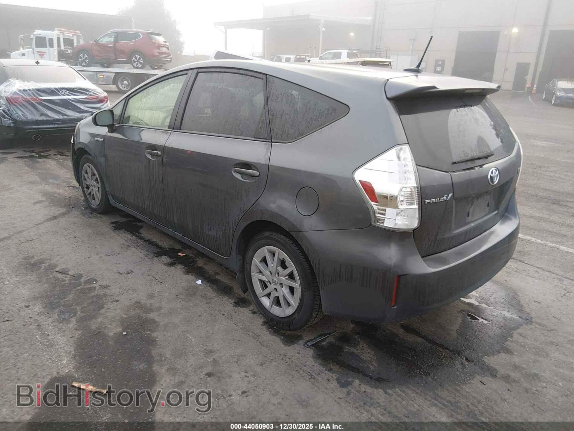 2012 TOYOTA PRIUS V - VIN: JTDZN3EU3C3143162 - Фото 3