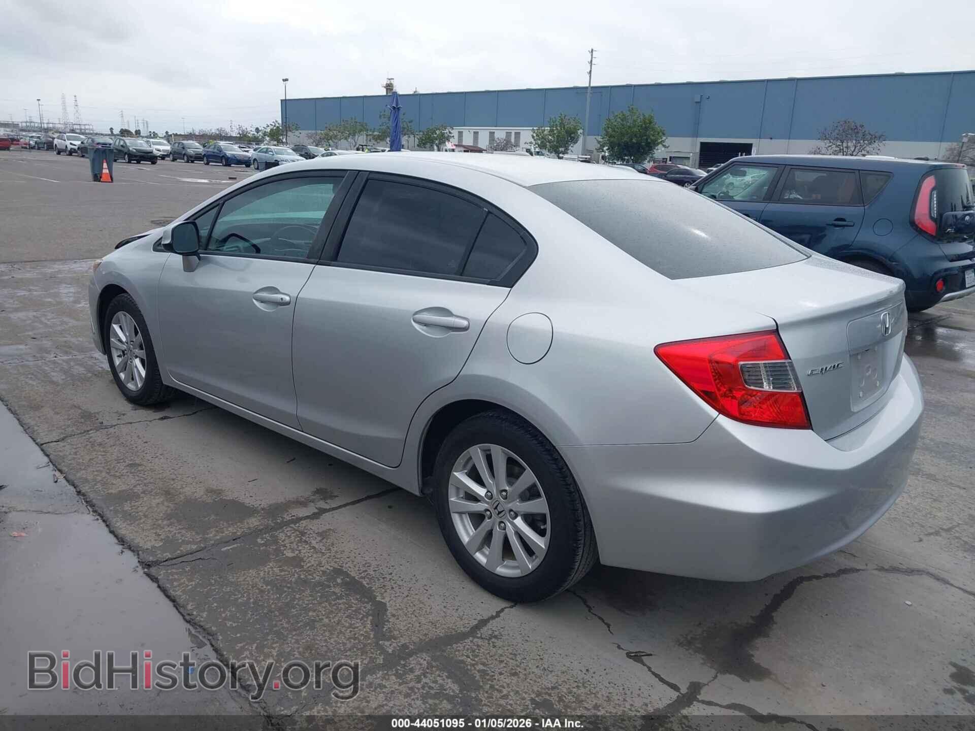 2012 HONDA CIVIC - VIN: 2HGFB2F80CH511707 - Фото 3