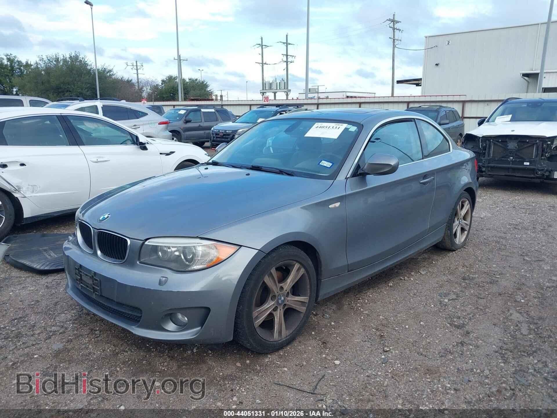 2012 BMW 128I - VIN: WBAUP7C50CVP23431 - Фото 2