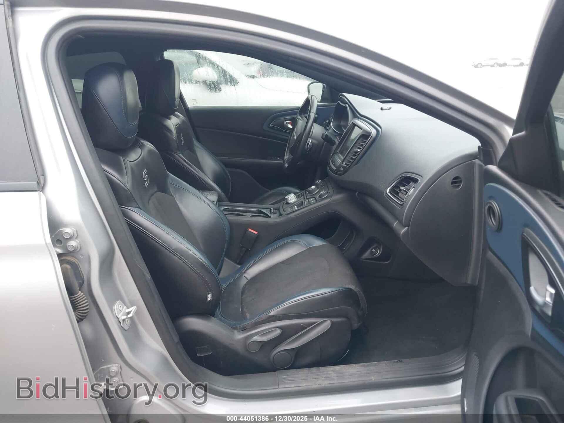 2016 CHRYSLER 200 - VIN: 1C3CCCBB9GN114956 - Фото 5
