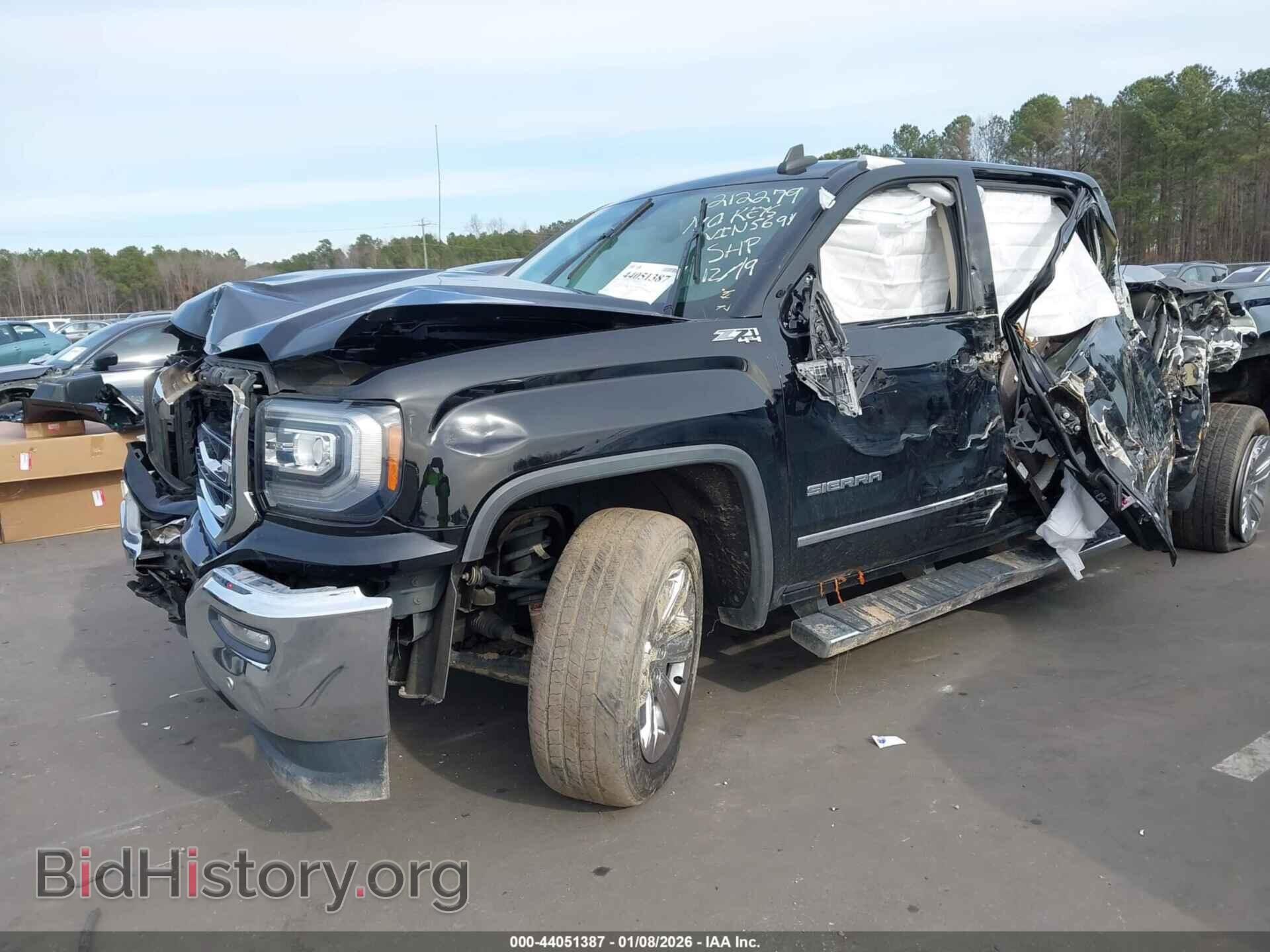 2018 GMC SIERRA 1500 - VIN: 3GTU2NEC8JG545694 - Фото 2
