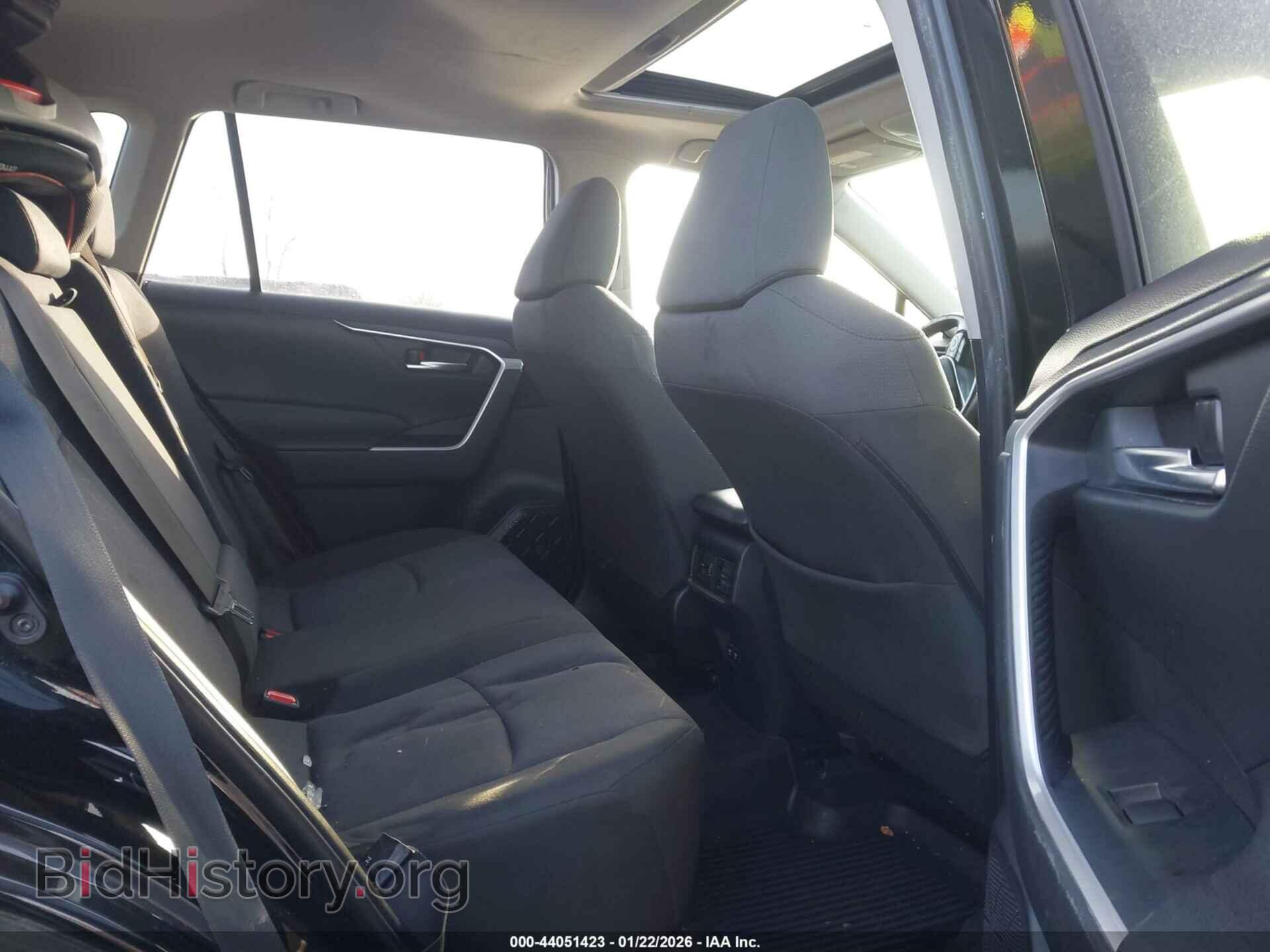 2019 TOYOTA RAV4 - VIN: JTMP1RFV4KD012912 - Фото 8