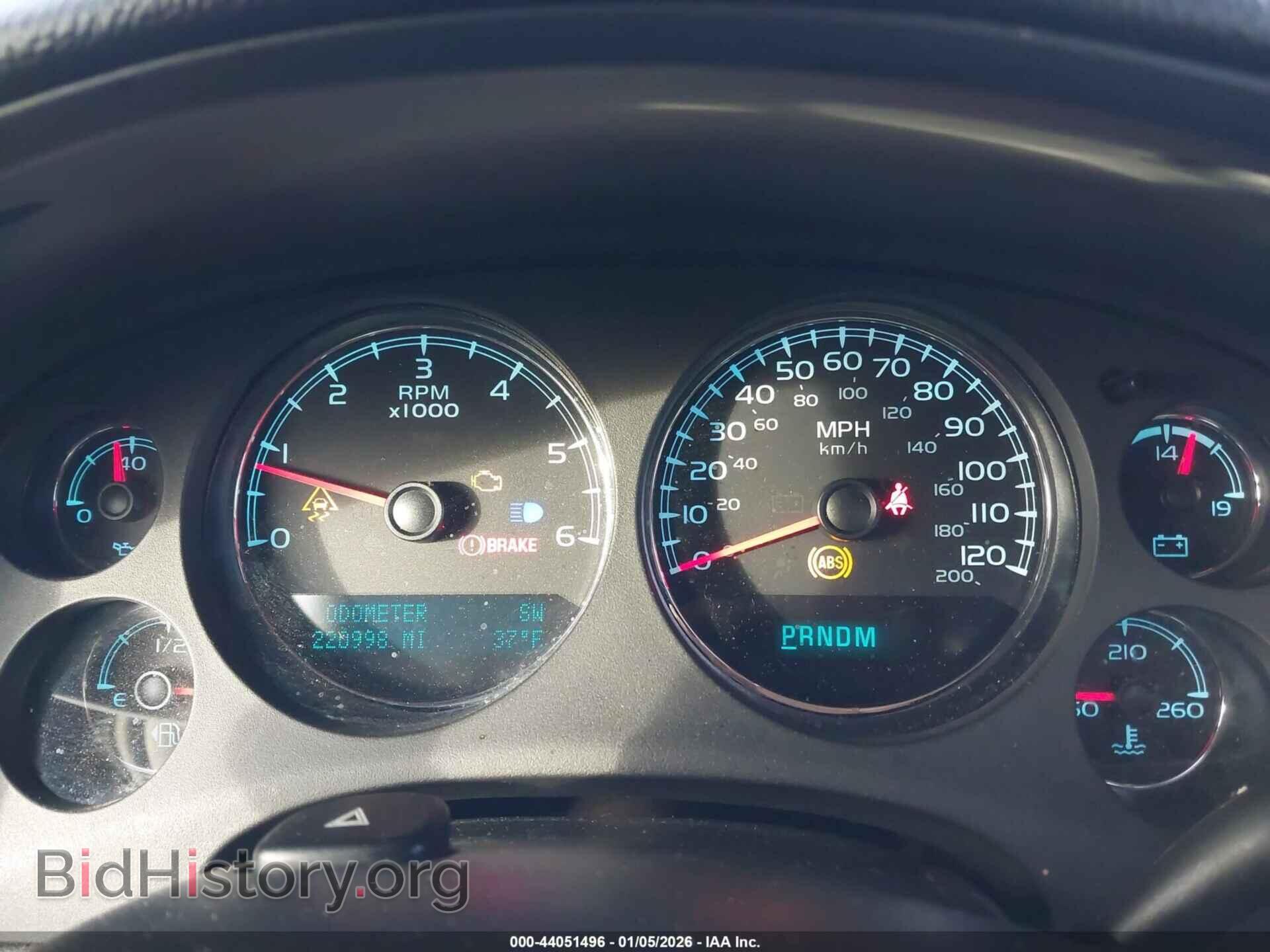 2011 GMC YUKON - VIN: 1GKS2CE09BR298600 - Photo 7