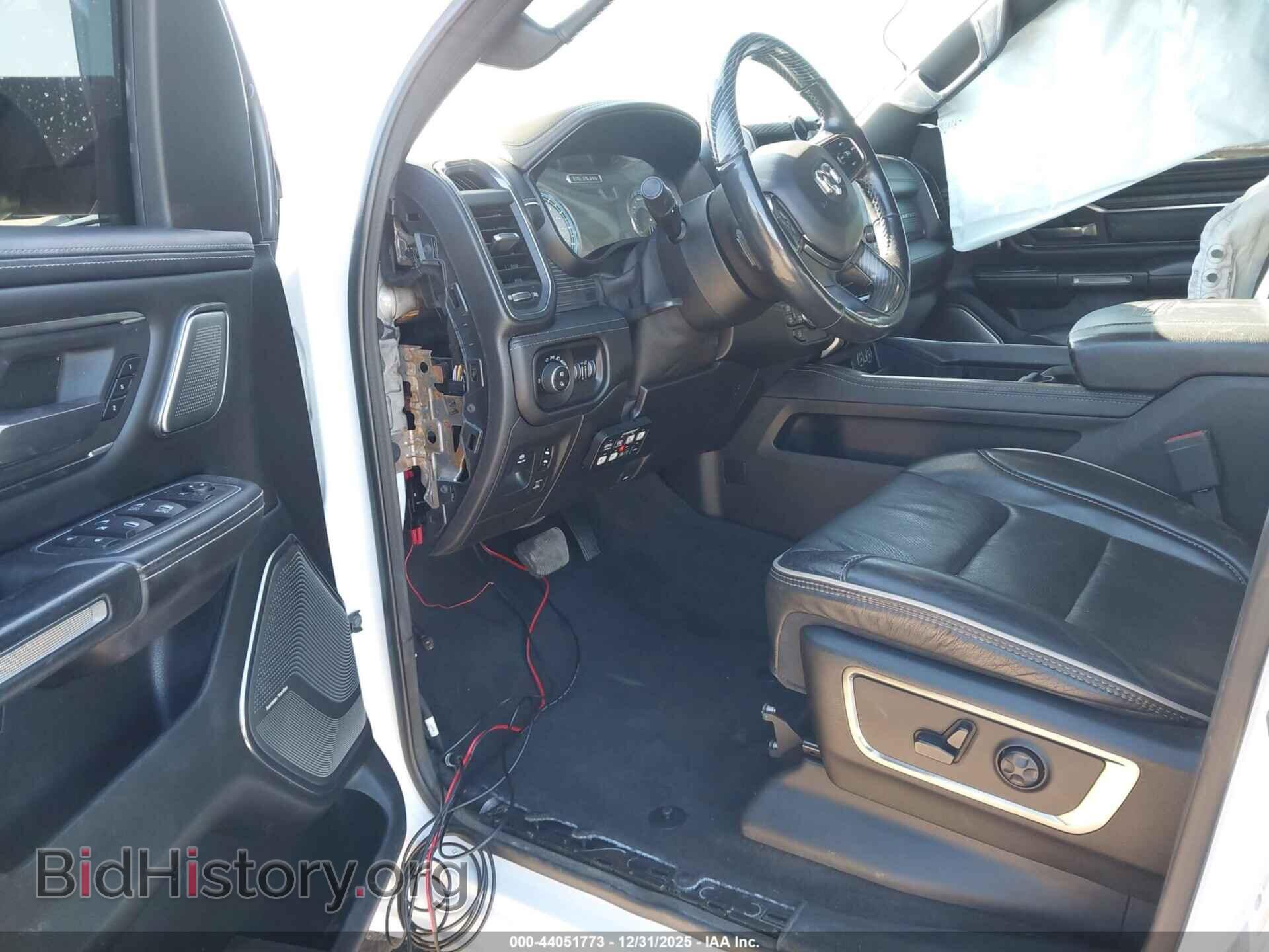 2020 RAM 1500 - VIN: 1C6SRFHT7LN206026 - Фото 5