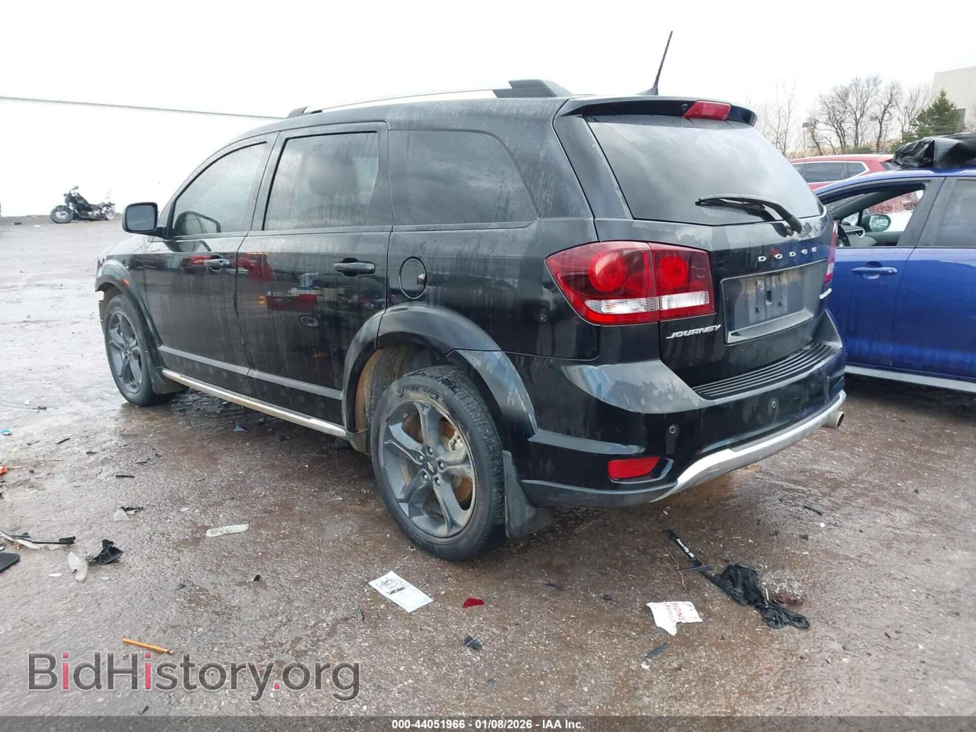 2020 DODGE JOURNEY - VIN: 3C4PDCGB3LT270973 - Фото 3