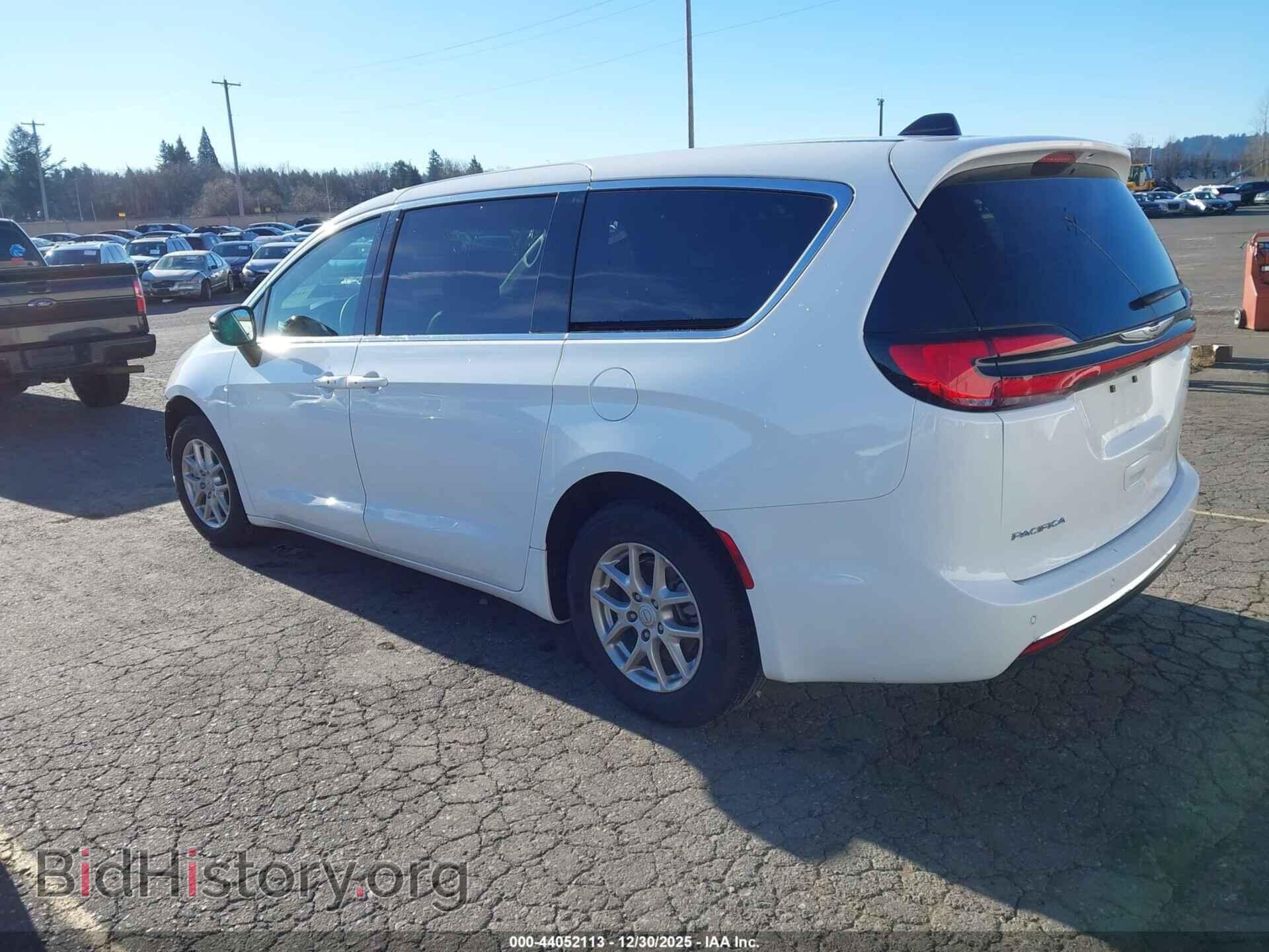 2025 CHRYSLER PACIFICA - VIN: 2C4RC1BG2SR577071 - Фото 3