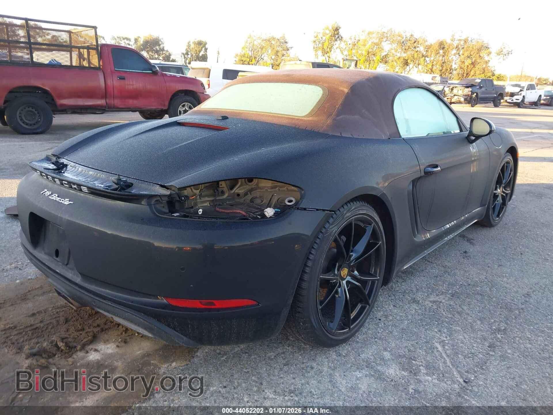 2017 PORSCHE 718 BOXSTER - VIN: WP0CA2A89HS220764 - Фото 4
