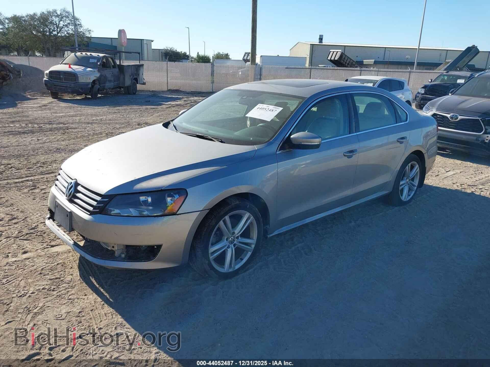 2014 VOLKSWAGEN PASSAT - VIN: 1VWBS7A30EC050162 - Фото 2