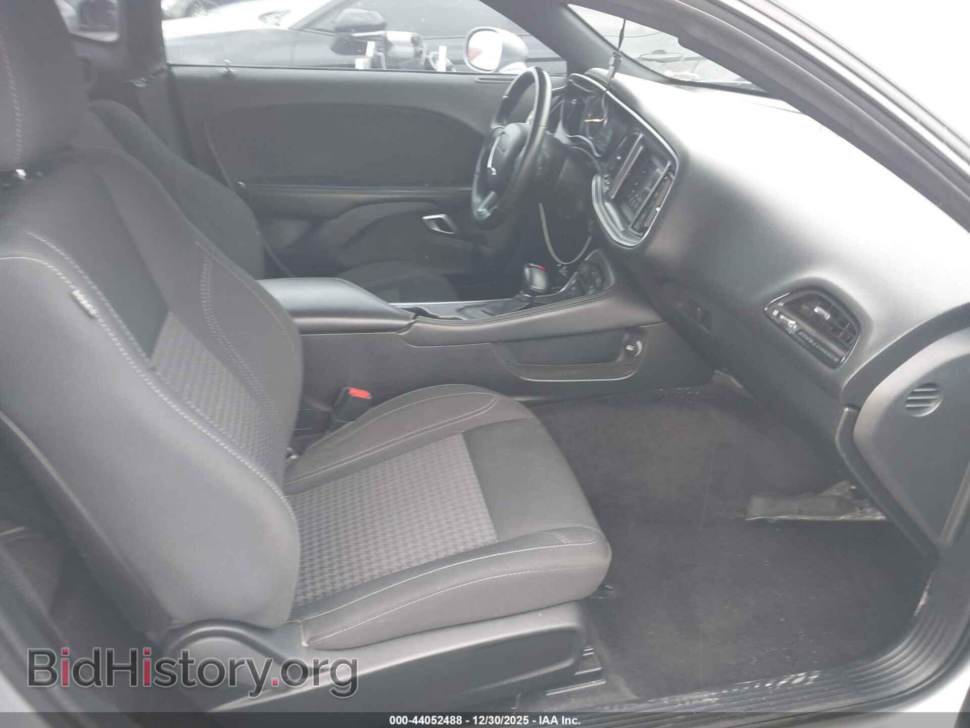 2018 DODGE CHALLENGER - VIN: 2C3CDZBT2JH241136 - Фото 5