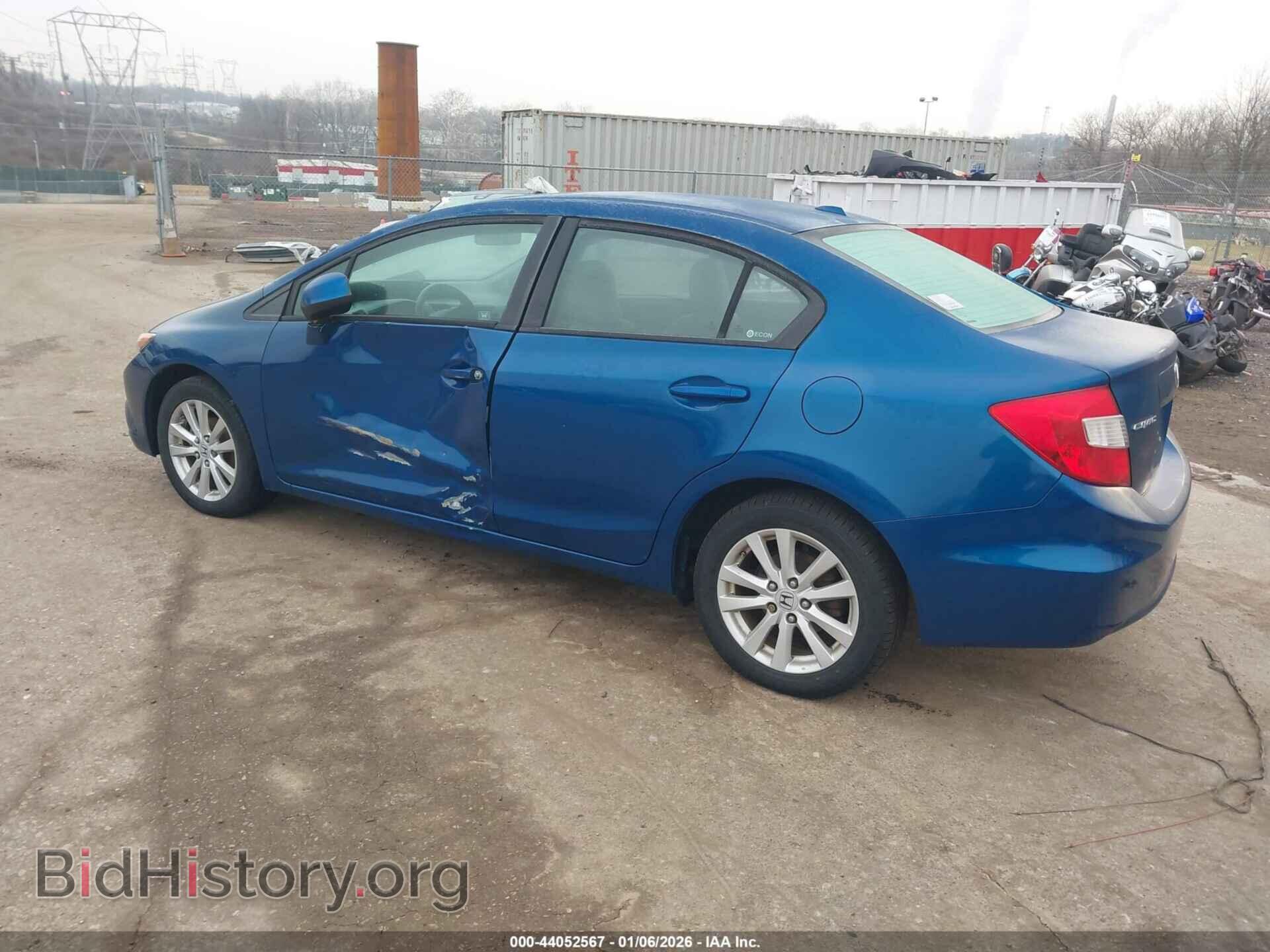 2012 HONDA CIVIC - VIN: 2HGFB2F91CH532395 - Фото 3