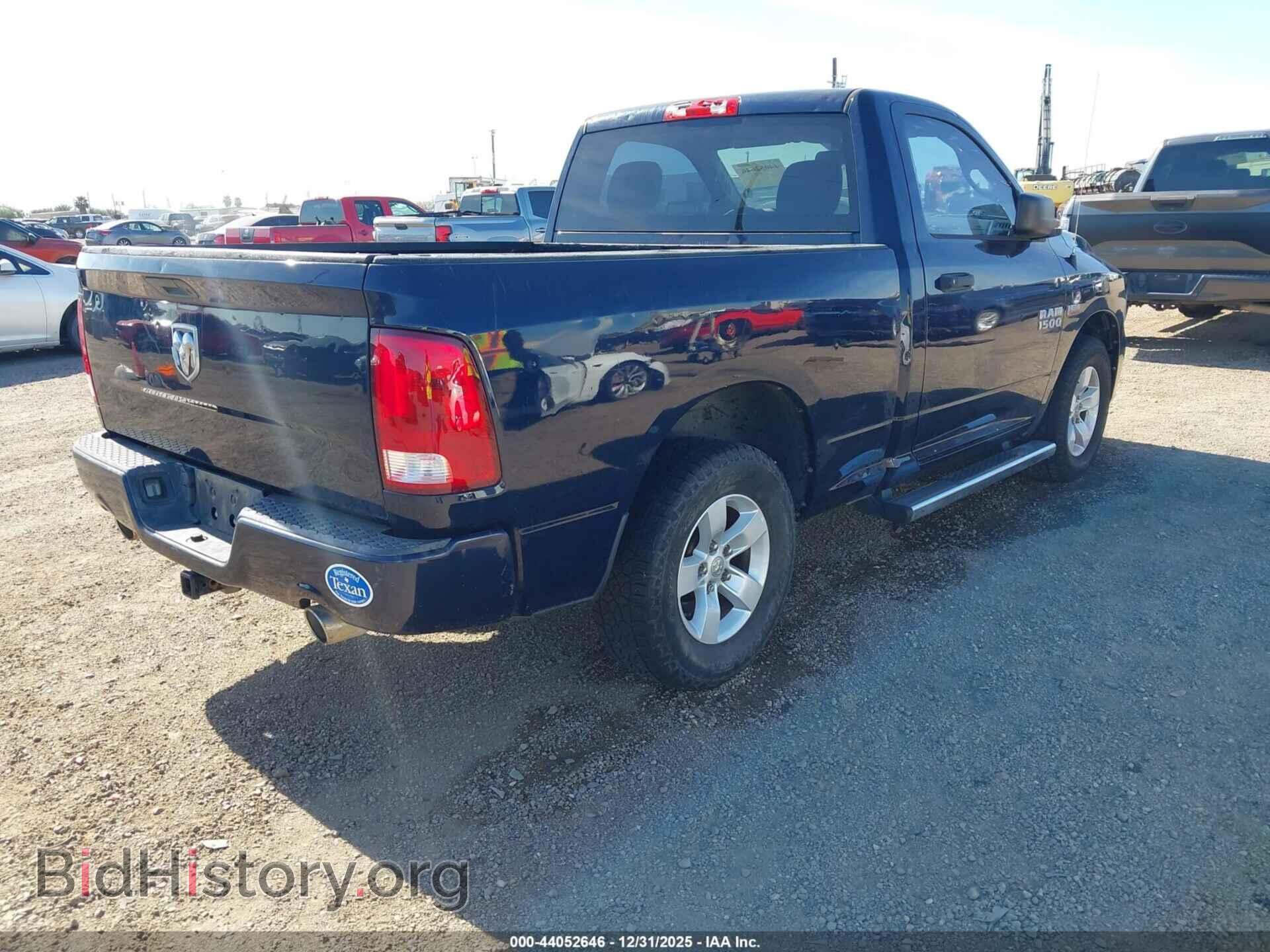2017 RAM 1500 - VIN: 3C6JR6AT2HG672081 - Фото 4