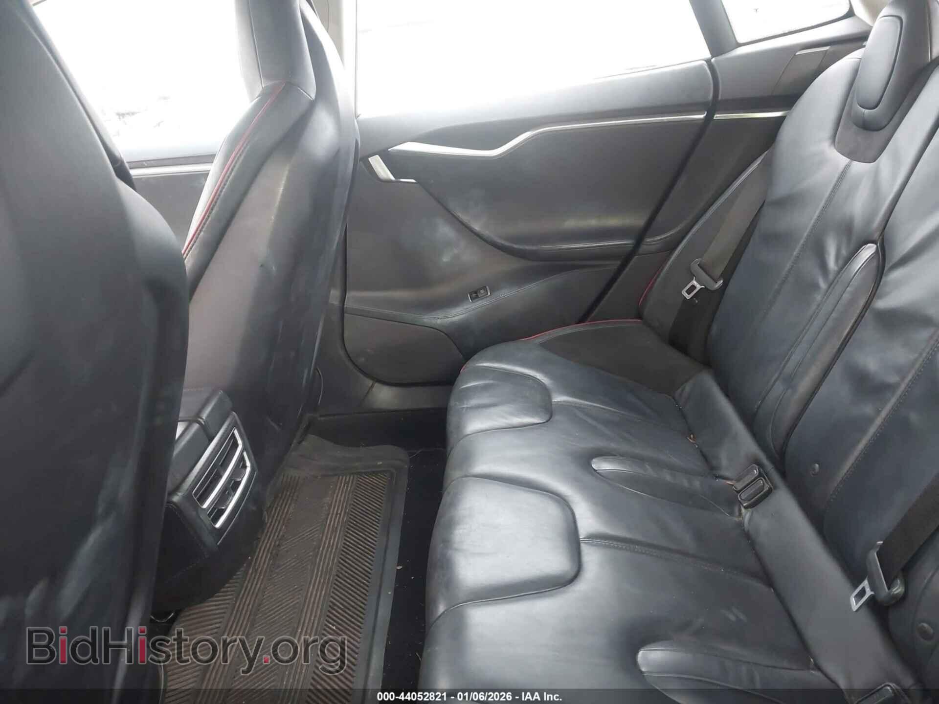 2013 TESLA MODEL S - VIN: 5YJSA1CP1DFP11637 - Фото 8