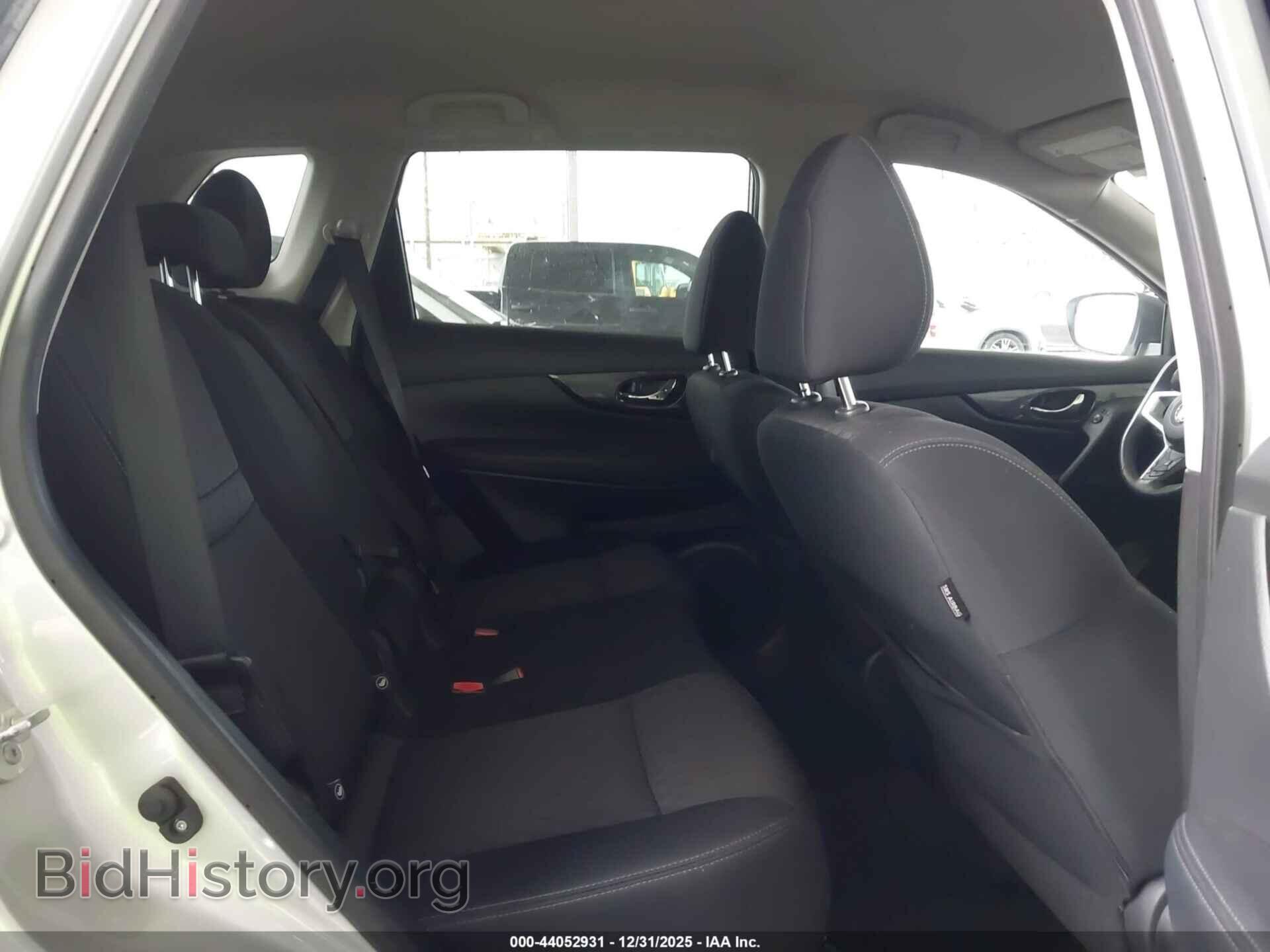 2018 NISSAN ROGUE - VIN: KNMAT2MT1JP524763 - Фото 8
