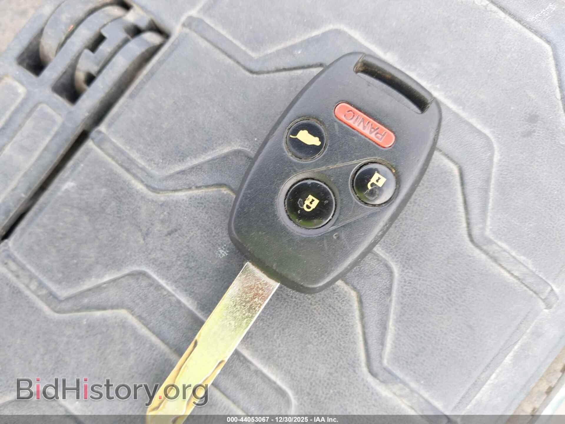 2011 HONDA PILOT - VIN: 5FNYF3H56BB021703 - Photo 11