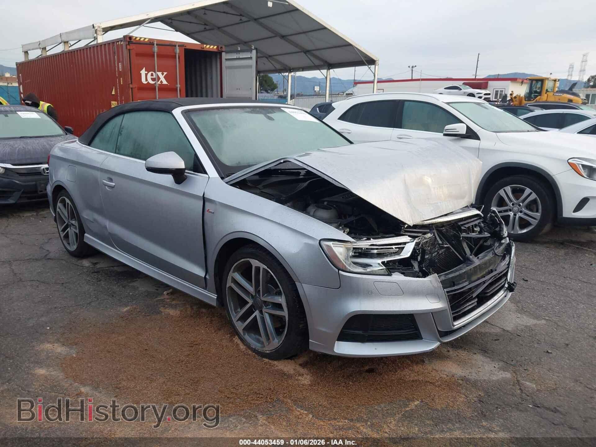 Фотография WAUY8LFF7H1077069 - AUDI A3 2017