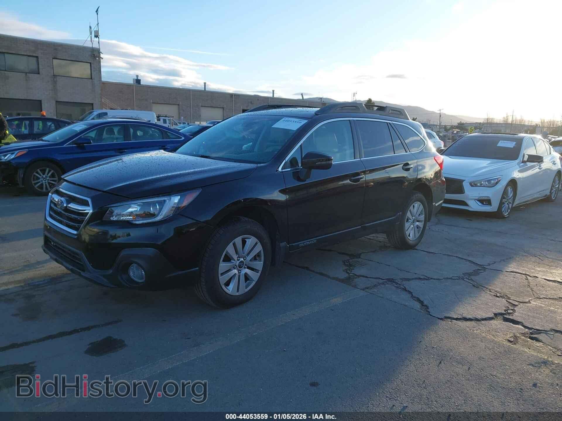 2019 SUBARU OUTBACK - VIN: 4S4BSAHC8K3362579 - Фото 2