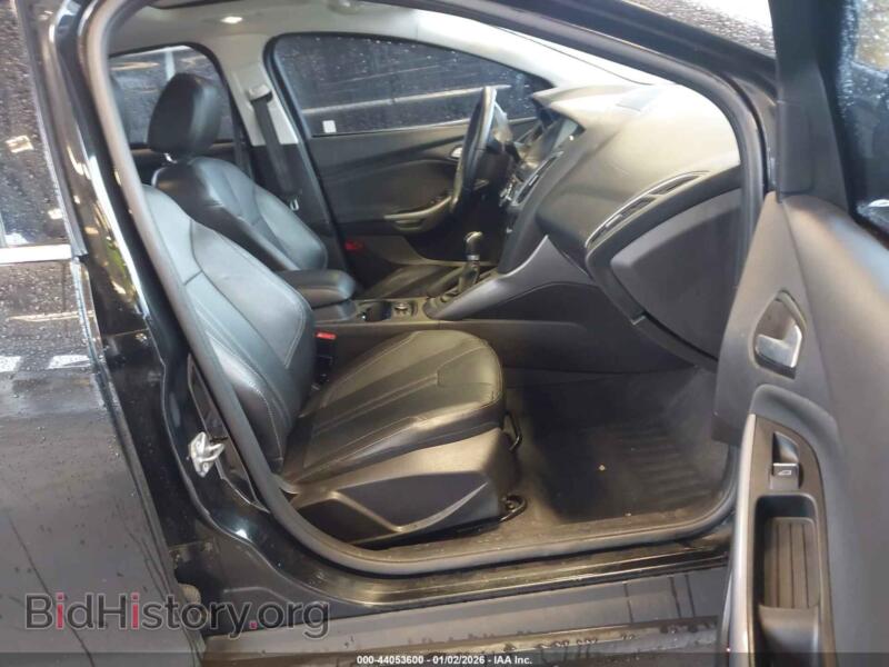 2014 Ford FOCUS (VIN 1FADP3N22EL317346) — photo 5 of 16