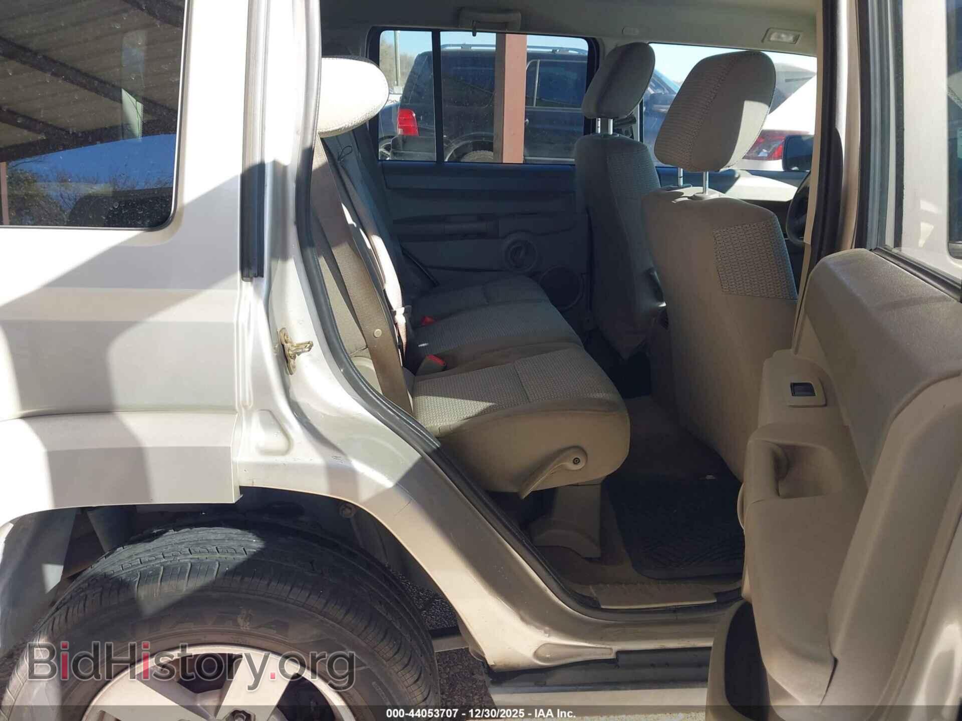 2007 JEEP COMMANDER - VIN: 1J8HH48K37C511678 - Фото 8