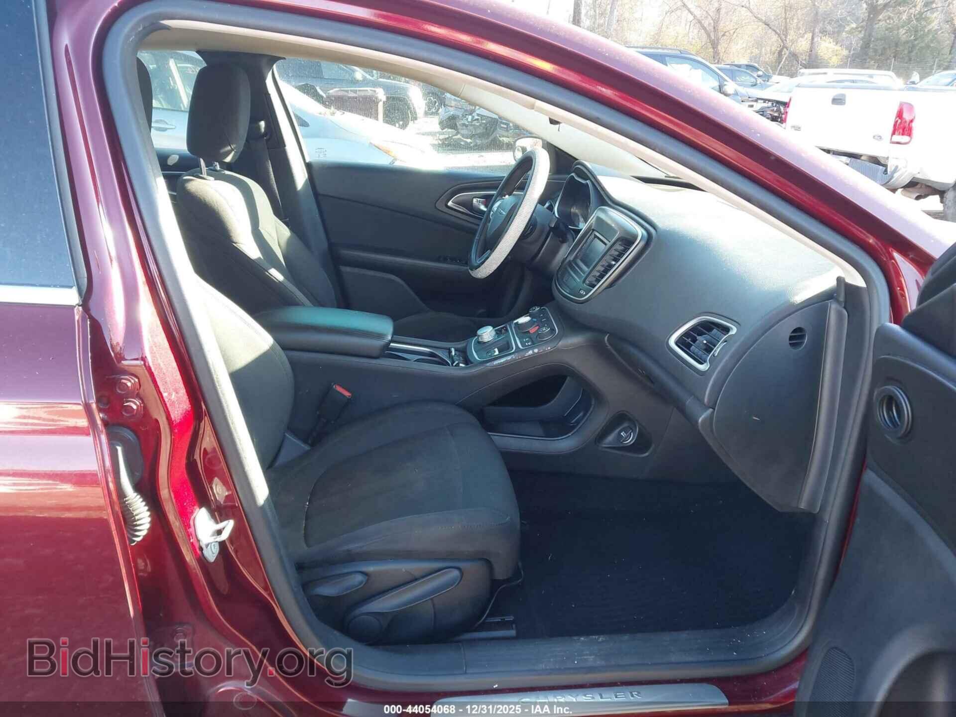 2016 CHRYSLER 200 - VIN: 1C3CCCFB7GN188726 - Фото 5