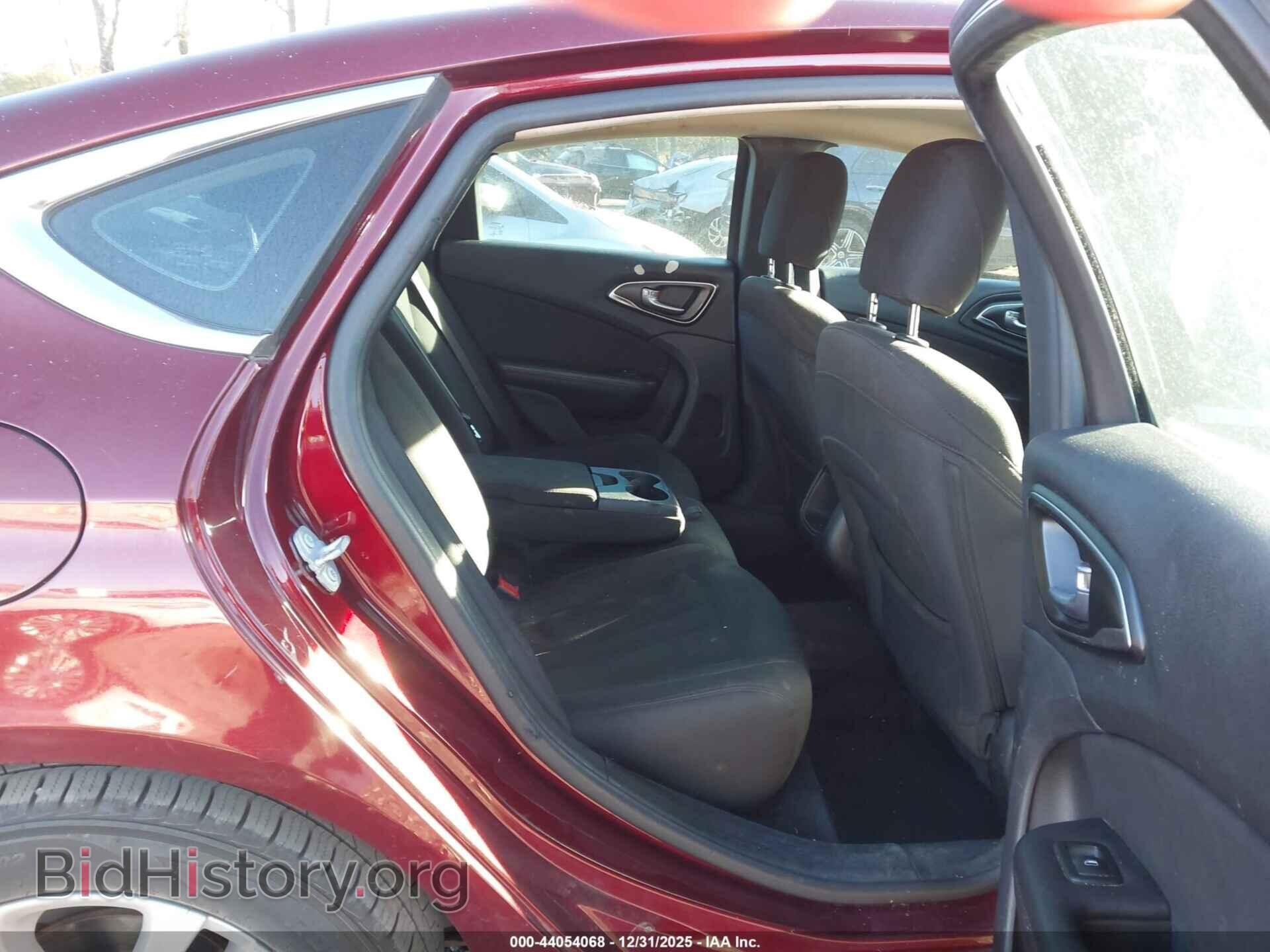 2016 CHRYSLER 200 - VIN: 1C3CCCFB7GN188726 - Фото 8