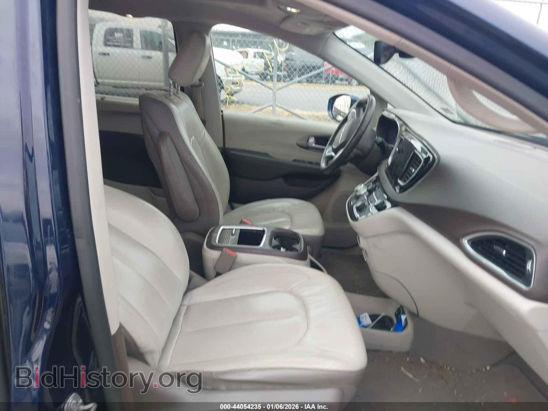 2018 CHRYSLER PACIFICA - VIN: 2C4RC1EGXJR112662 - Фото 5