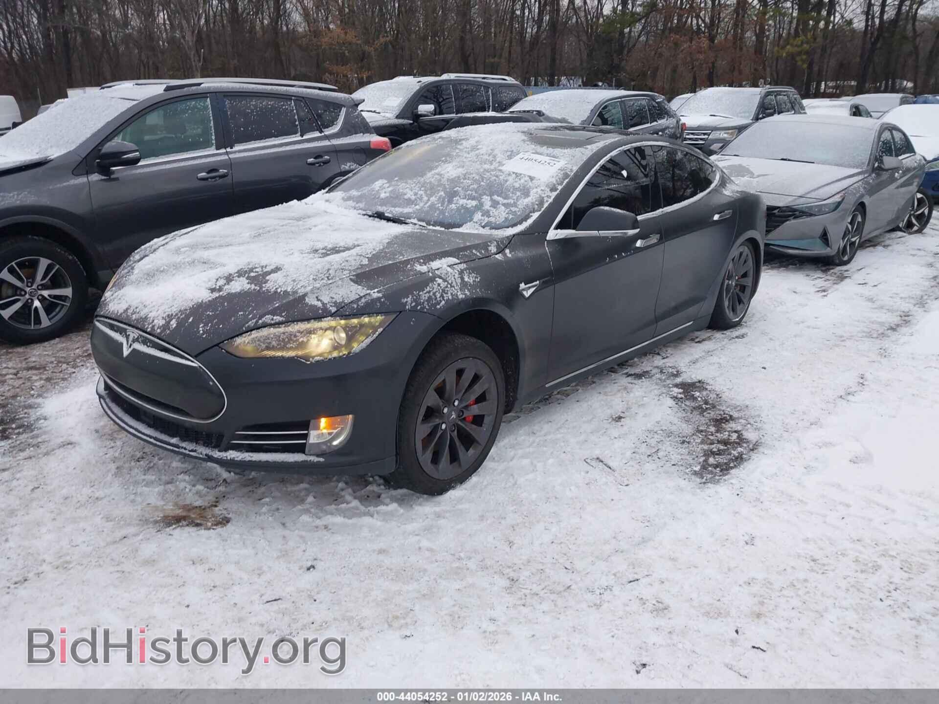 2014 TESLA MODEL S - VIN: 5YJSA1H28EFP64219 - Фото 6