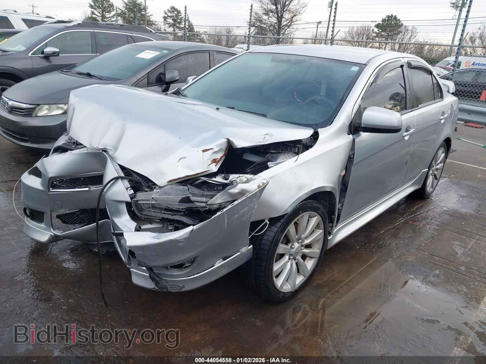 2011 MITSUBISHI LANCER - VIN: JA32U8FW1BU043828 - Фото 2