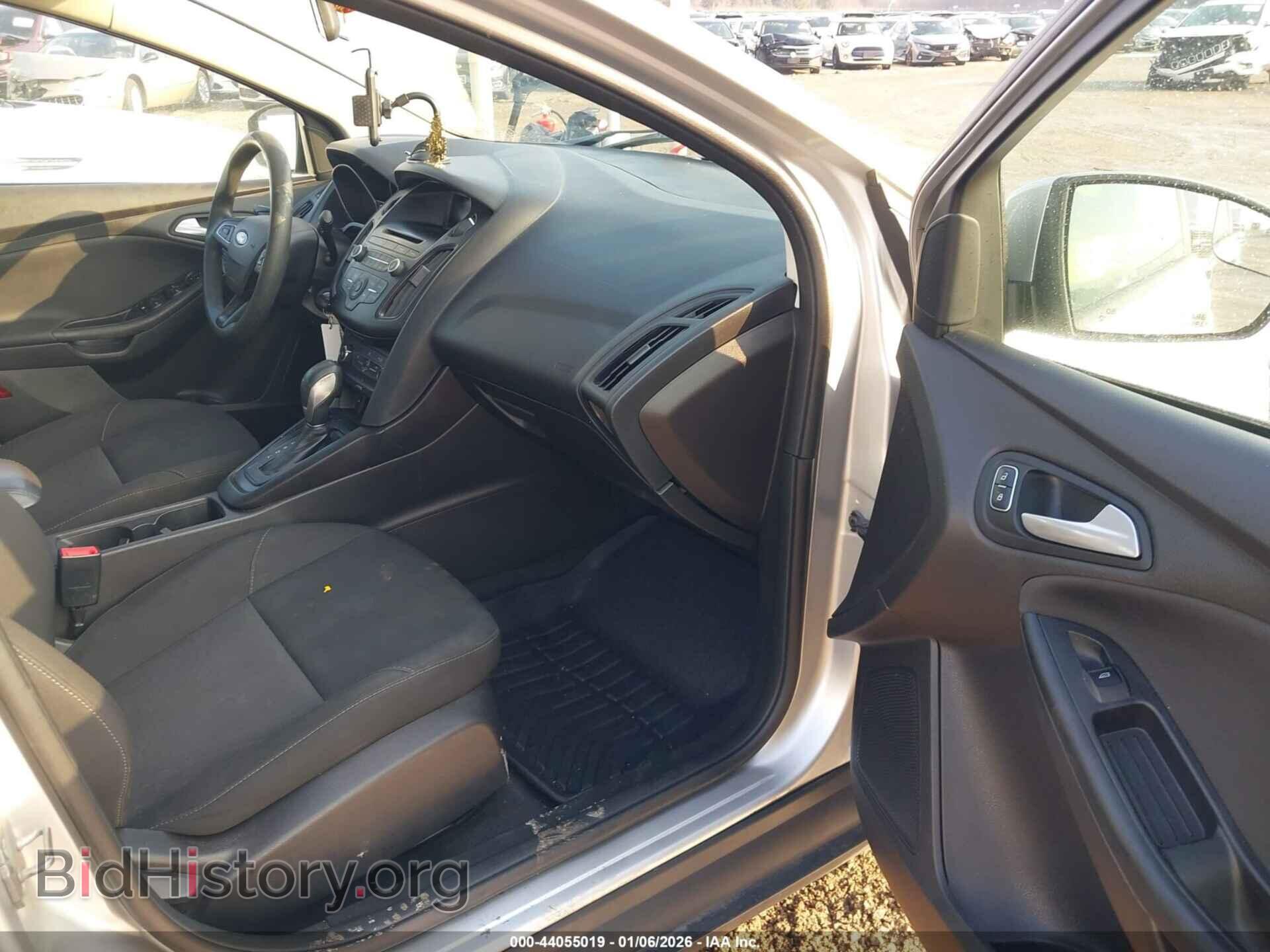 2017 FORD FOCUS - VIN: 1FADP3F25HL300088 - Фото 5