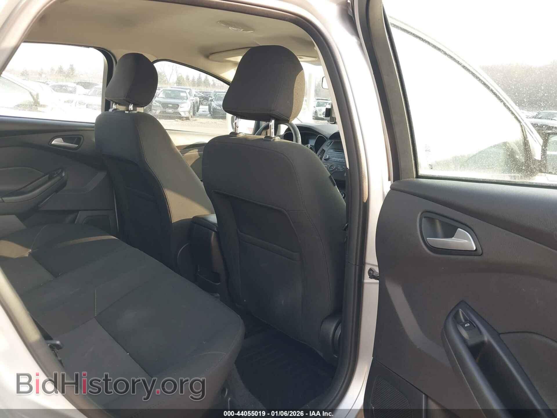 2017 FORD FOCUS - VIN: 1FADP3F25HL300088 - Фото 8